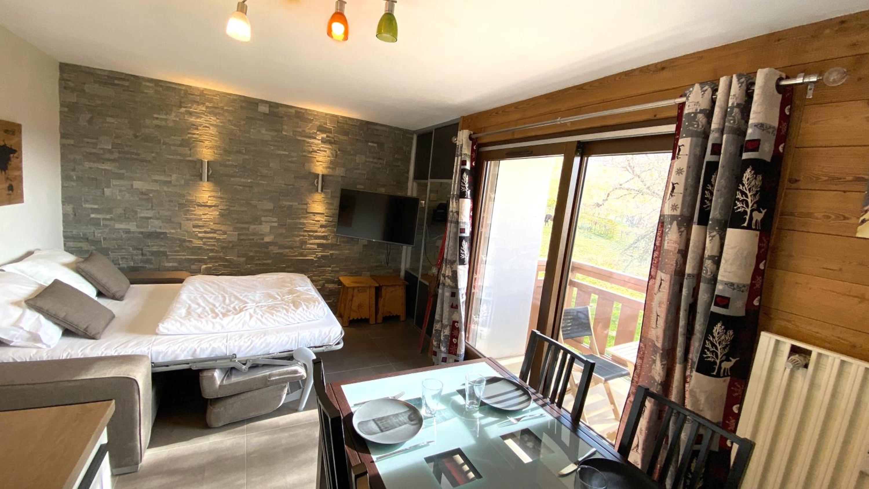 Apartment - Photo 4