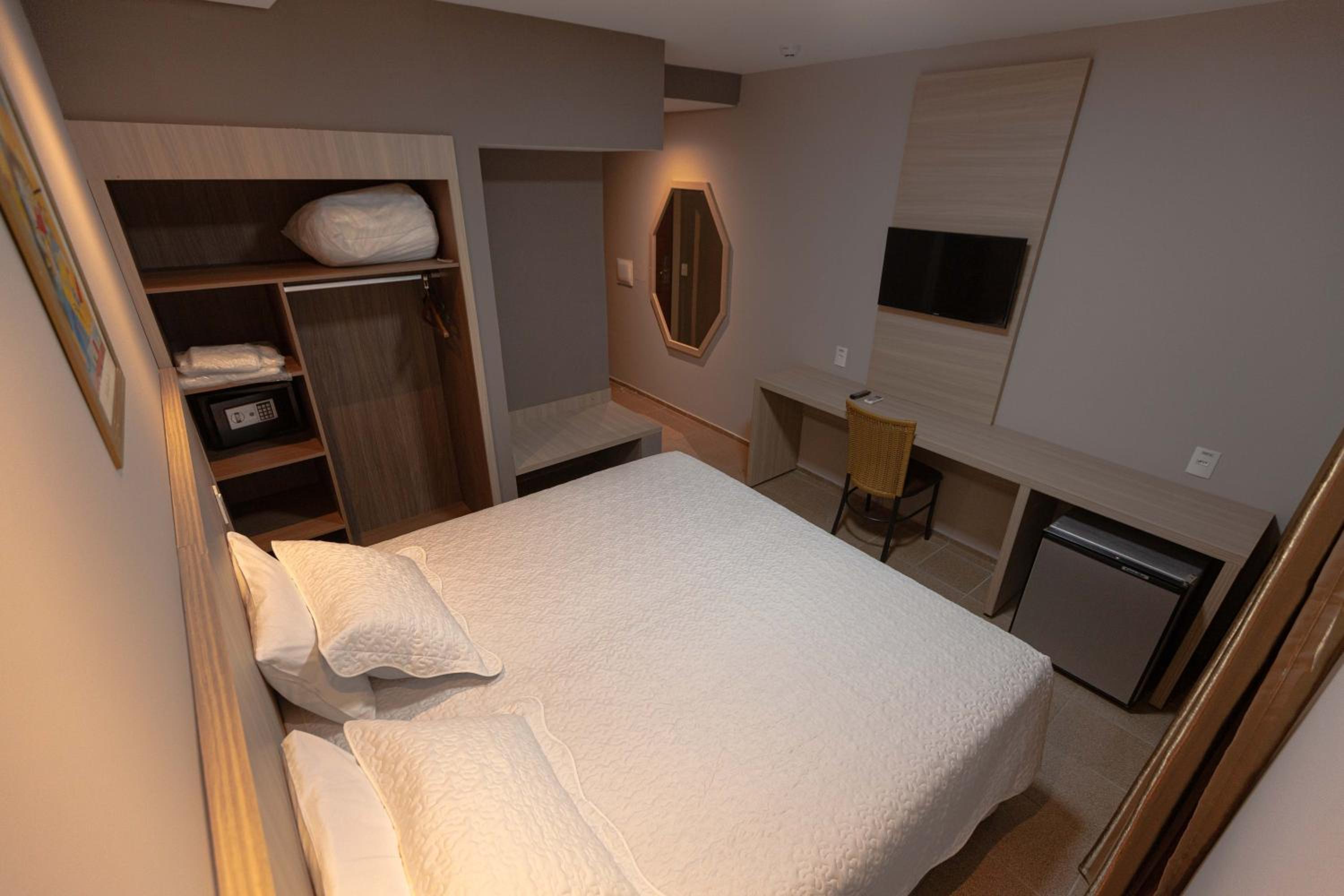 Superior Double Room - Photo 2