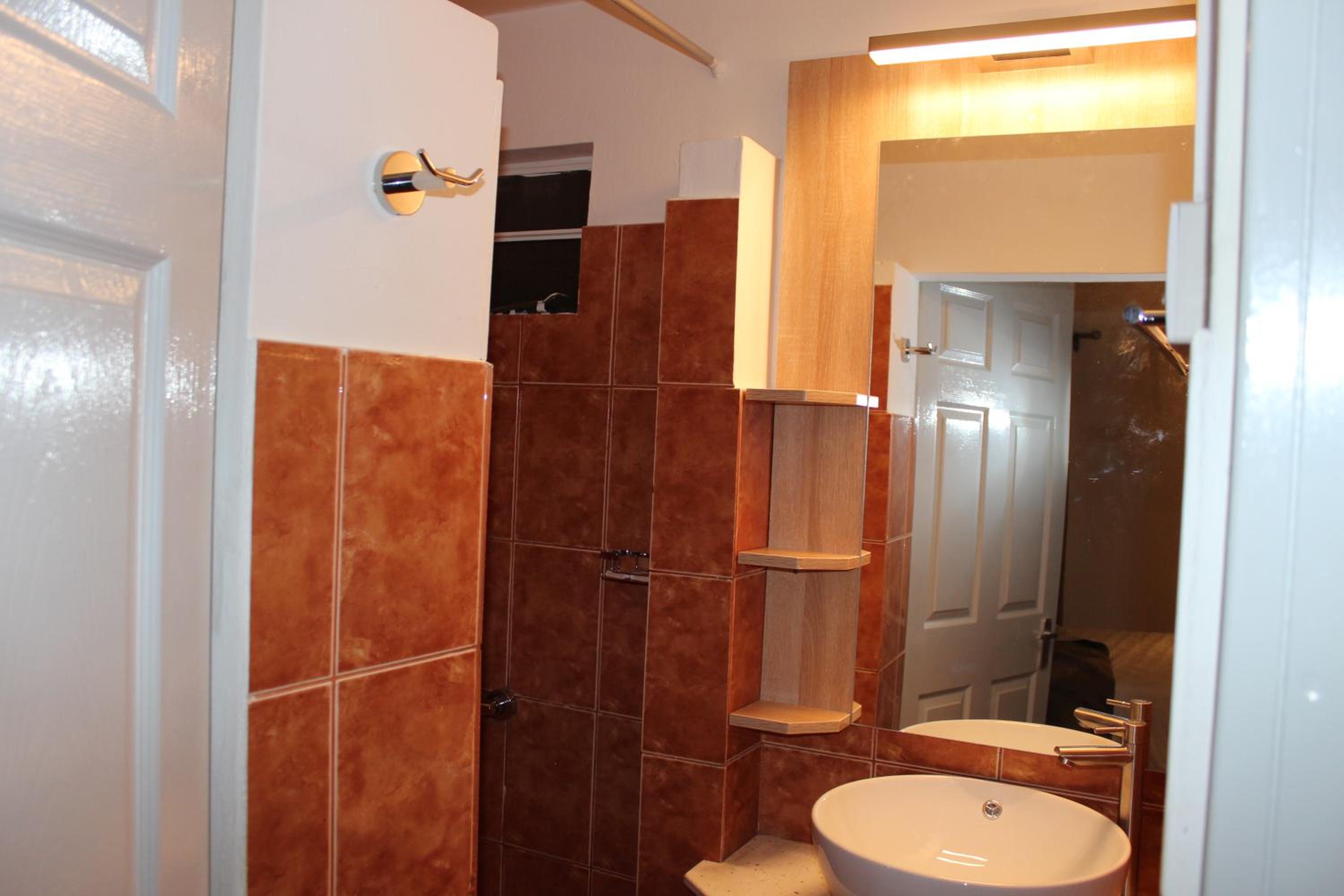 Deluxe Double Room - Photo 6