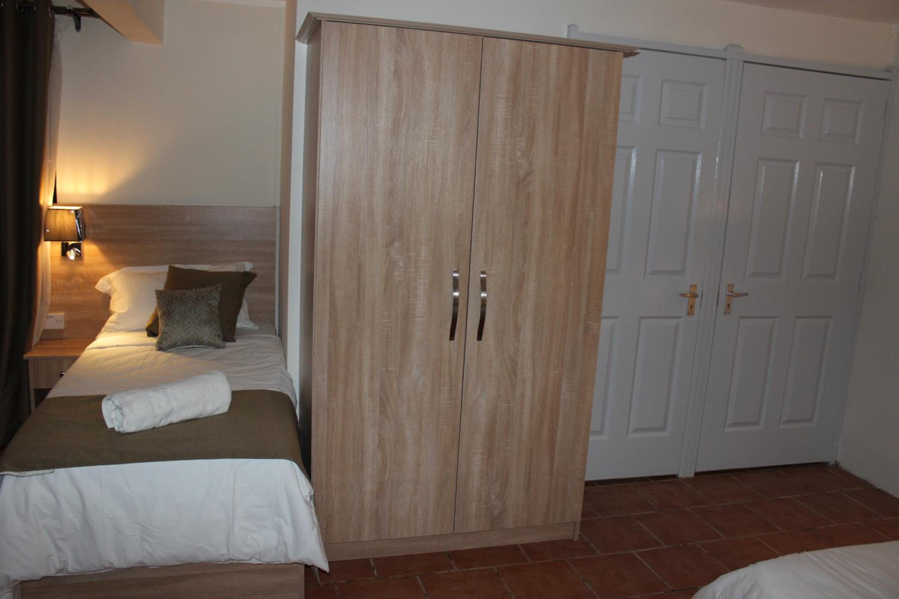 Deluxe Double Room - Photo 3