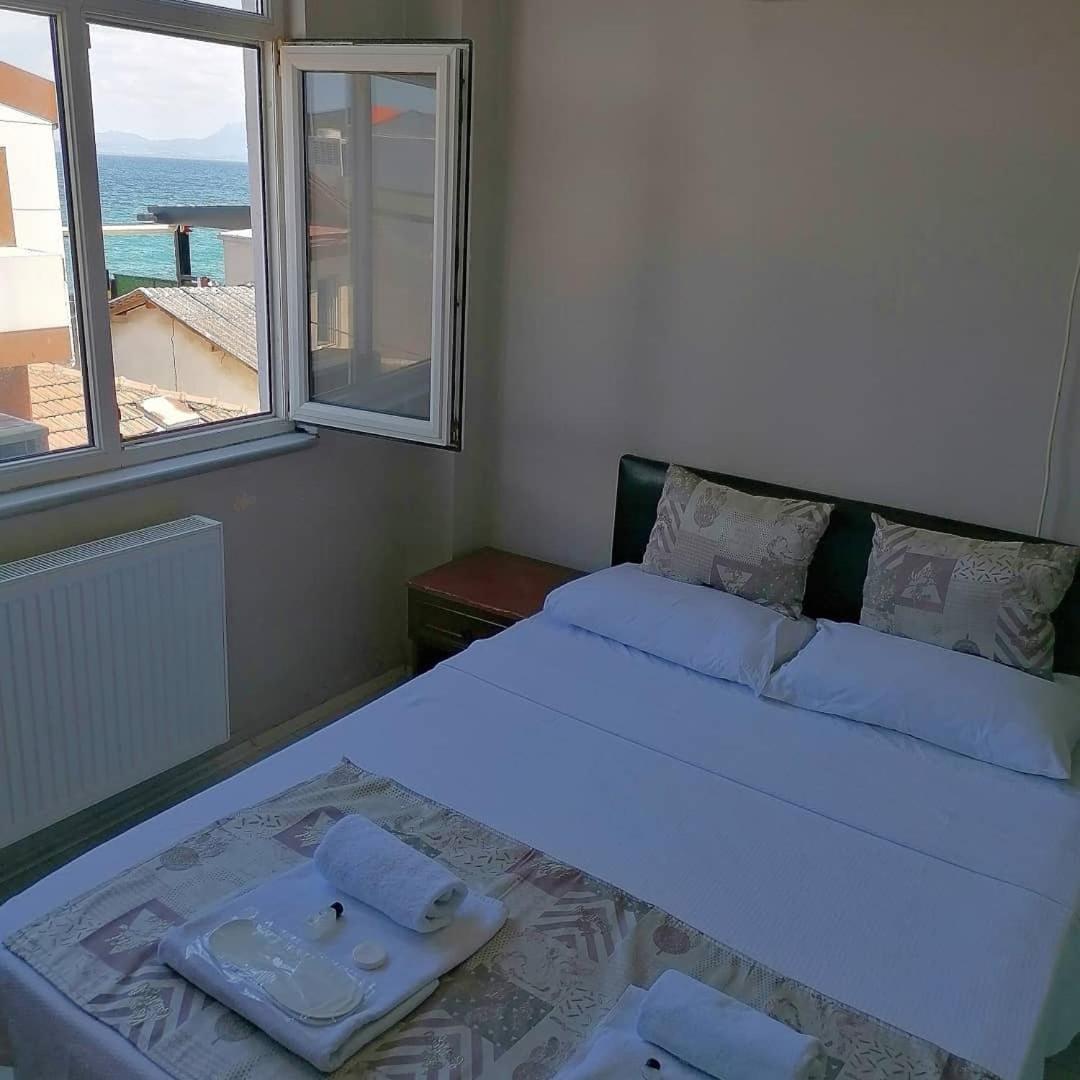 Comfort Triple Room with Shower - Photo 2