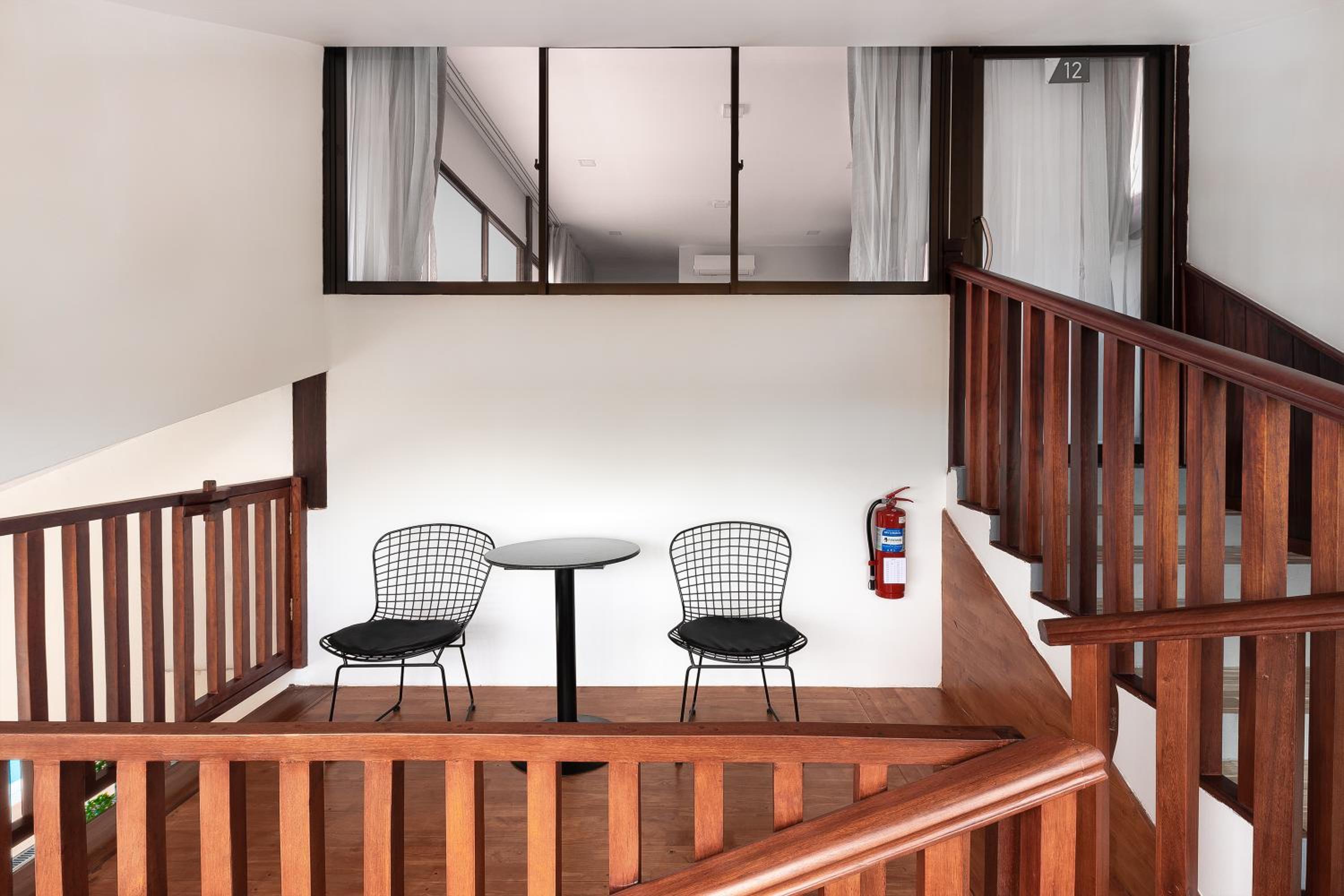 Studio Triple with Pool View first floor - Photo 3