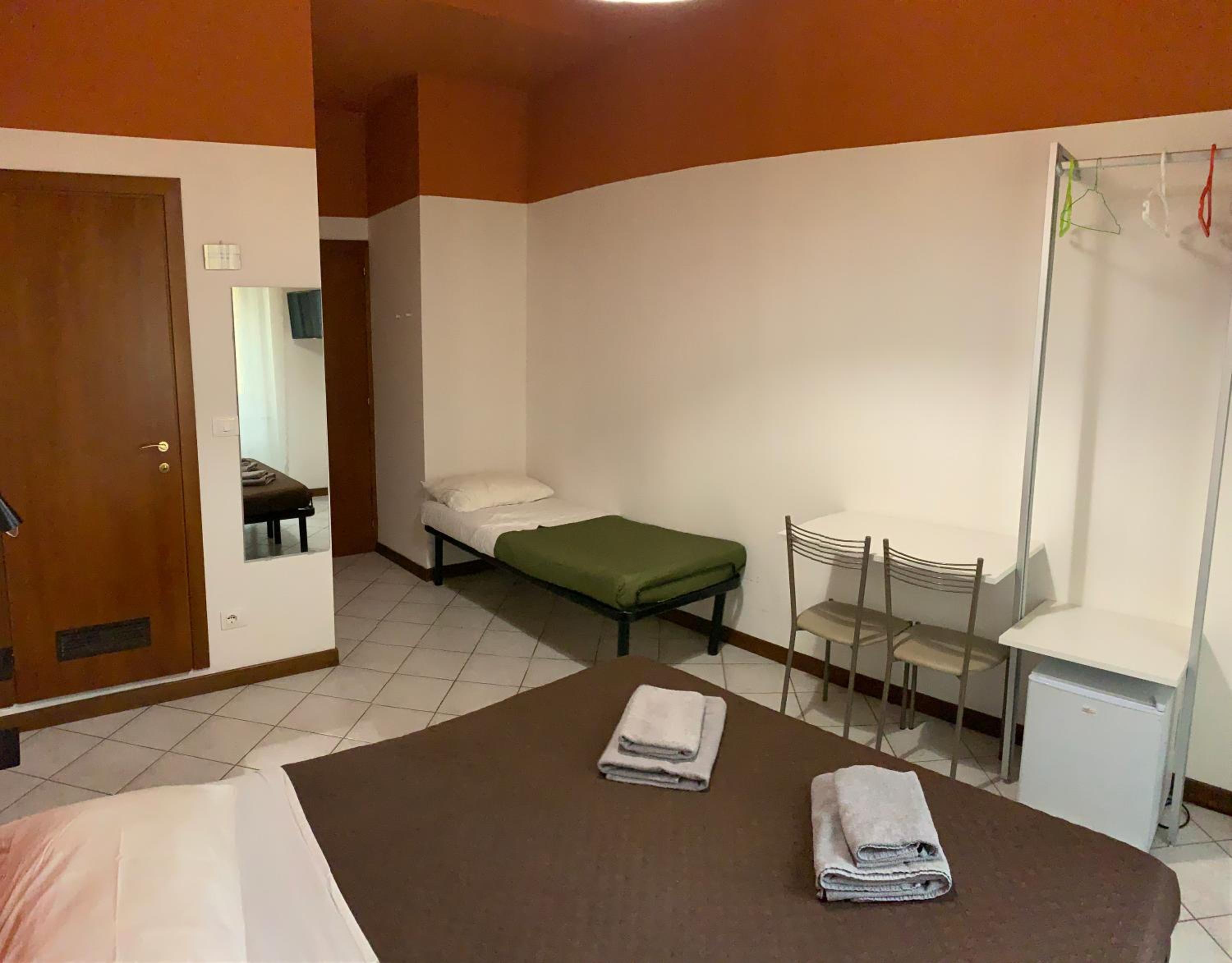 Triple Room - Photo 3