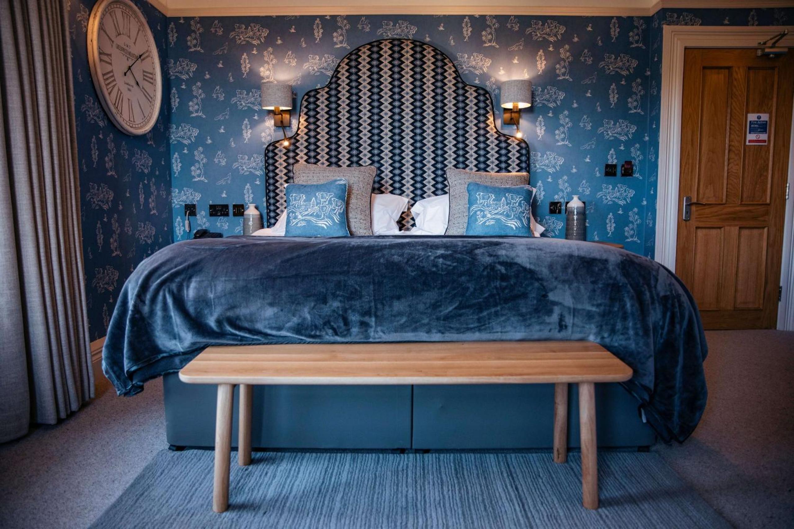 Farmhouse - Blue - Room 60 - Photo 3