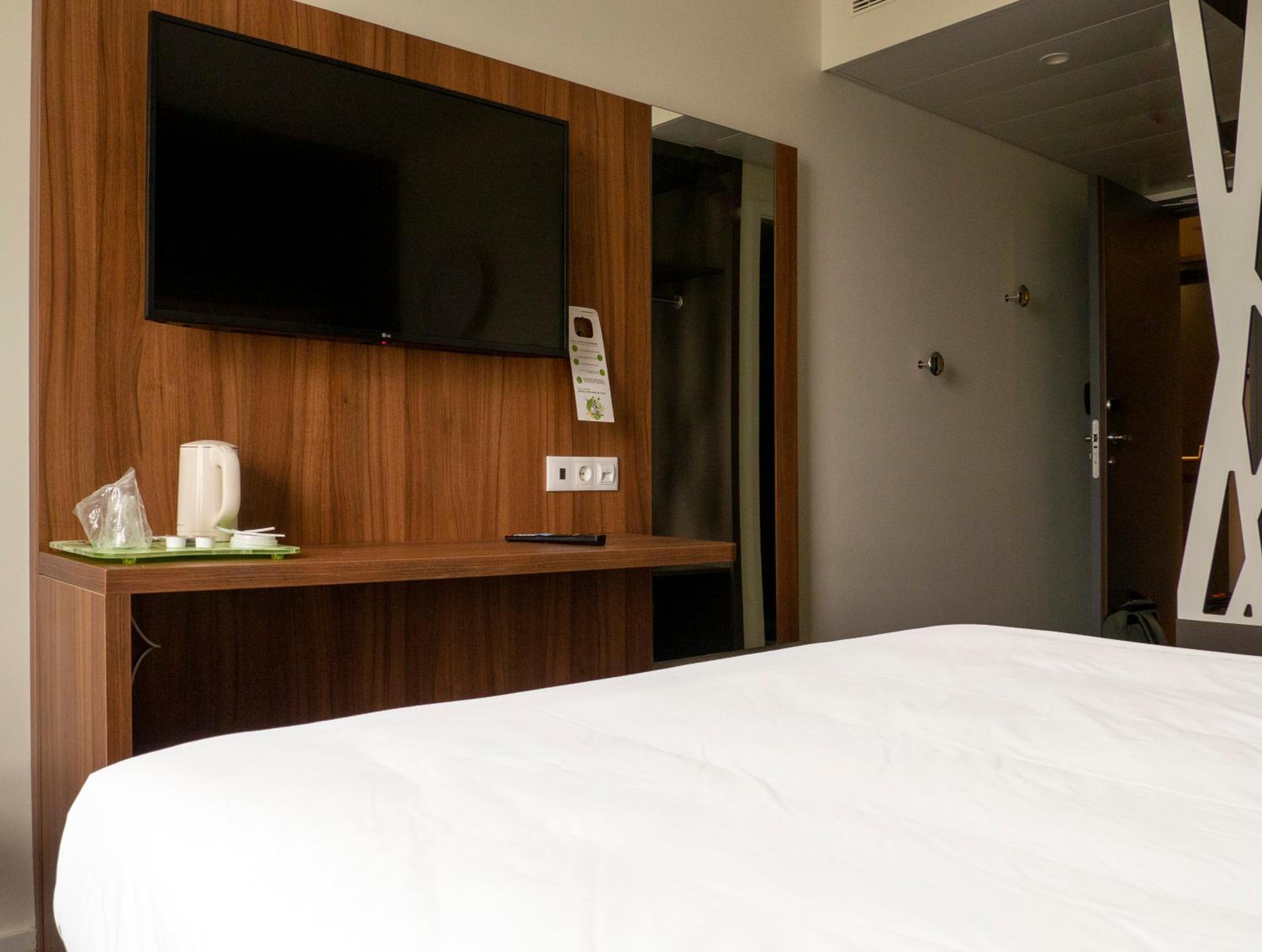 Single Room - Photo 5
