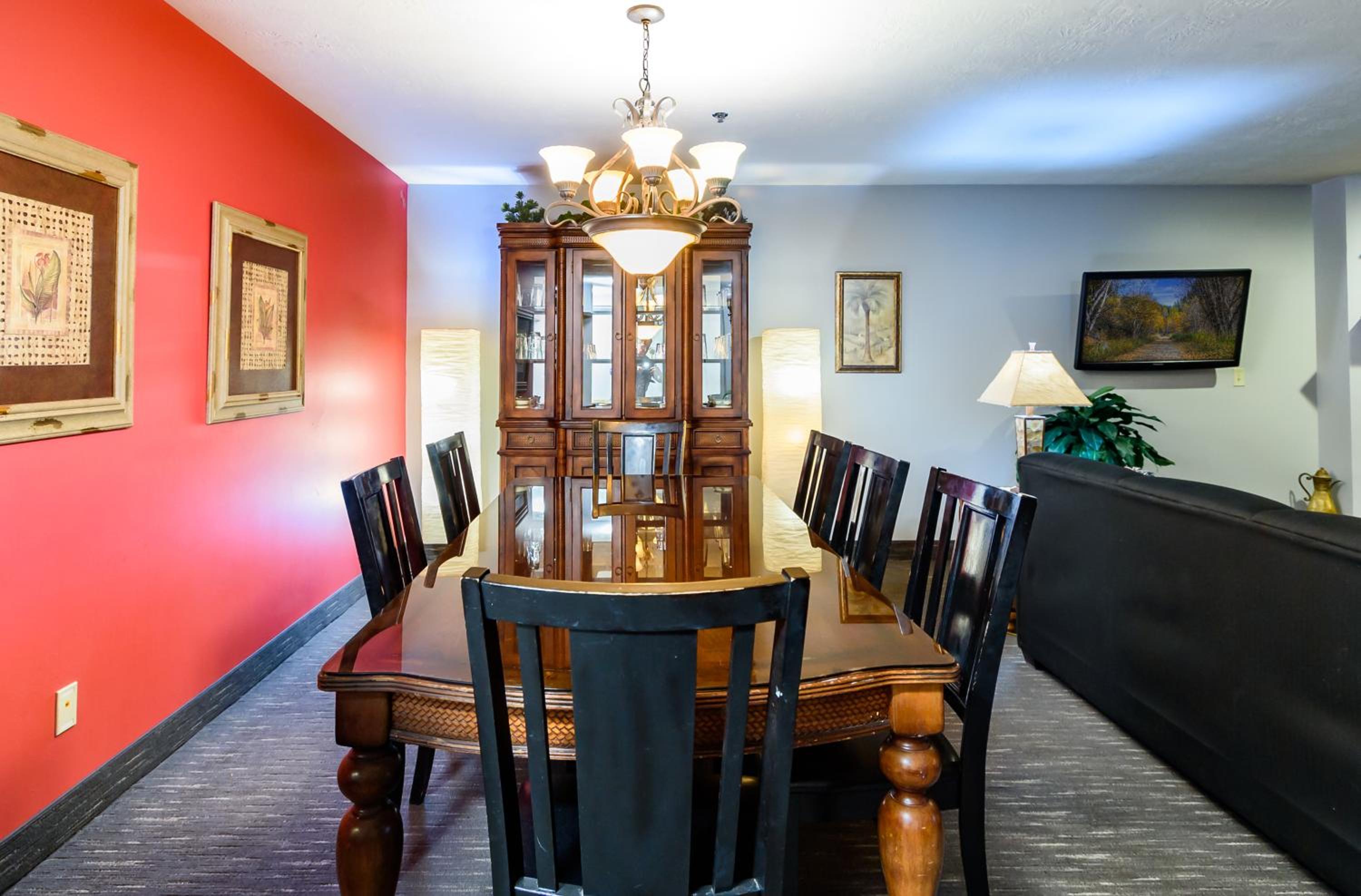 Two-Bedroom Suite - Non-Smoking - Photo 17