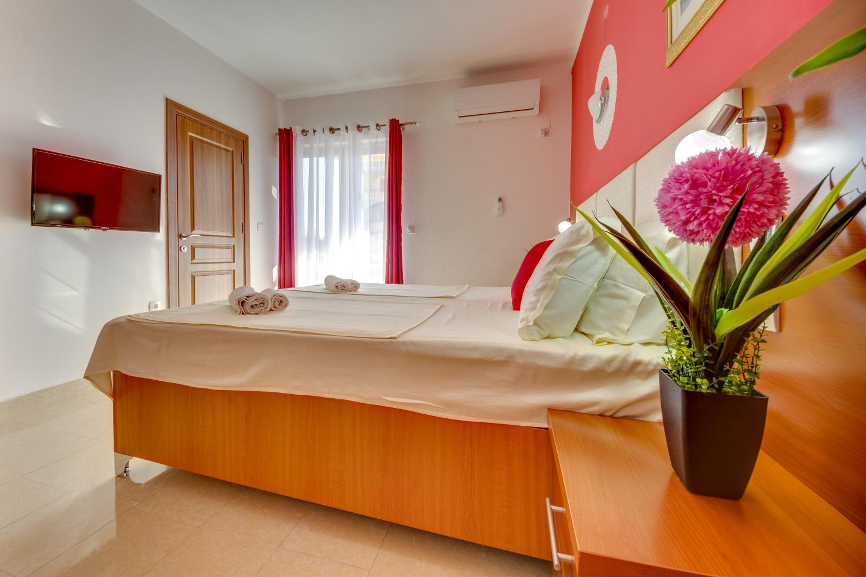 Superior Double Room - Photo 3
