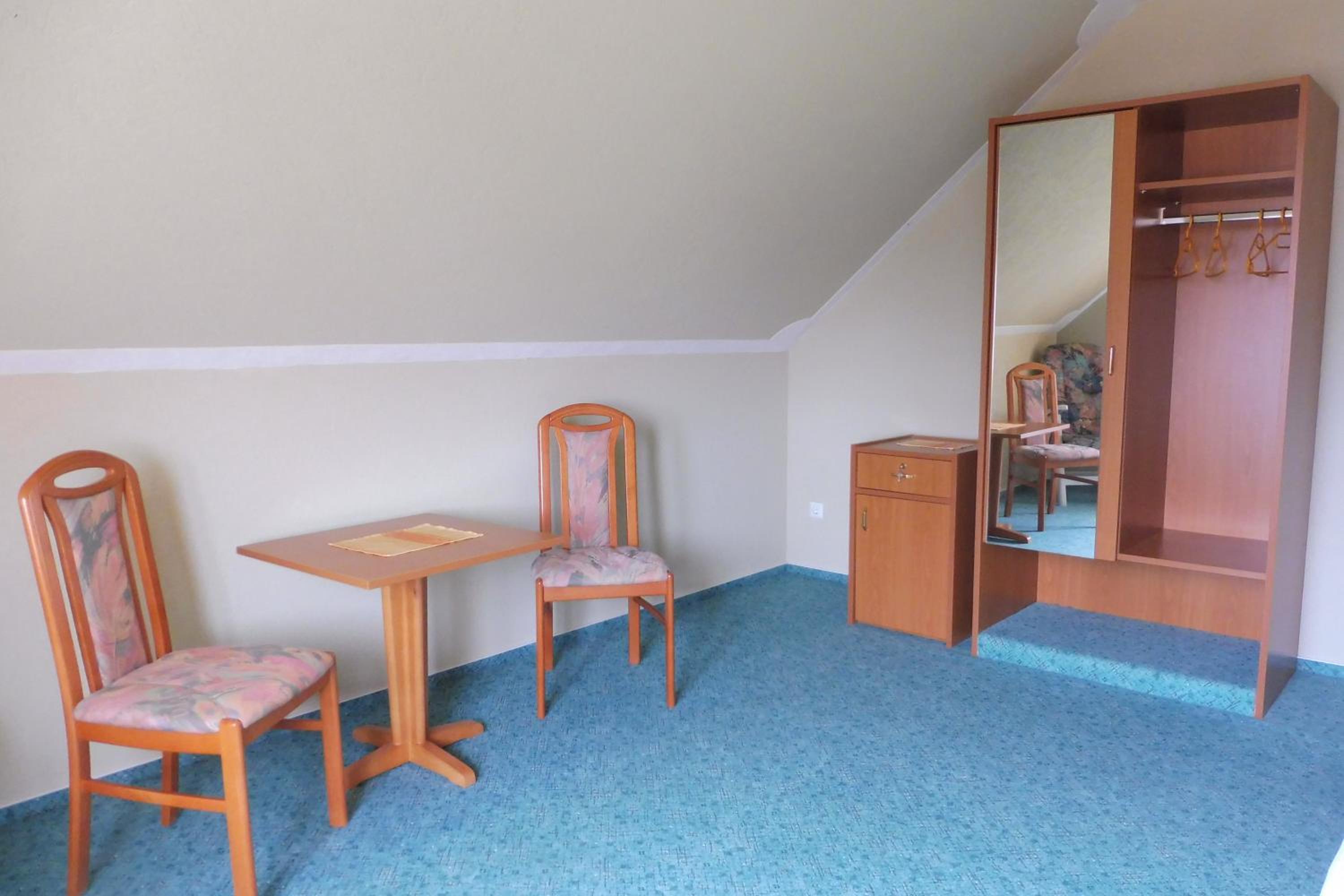 One-Bedroom Apartment photo 3