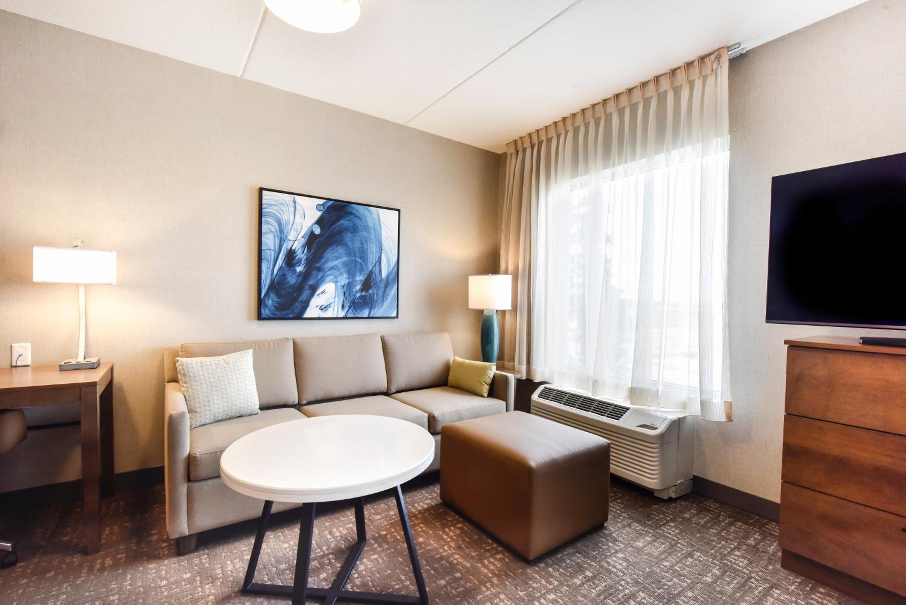 King Studio Suite - Photo 11