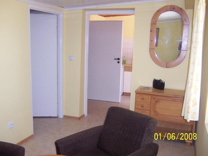 Chalet (5 Adults) - Photo 4
