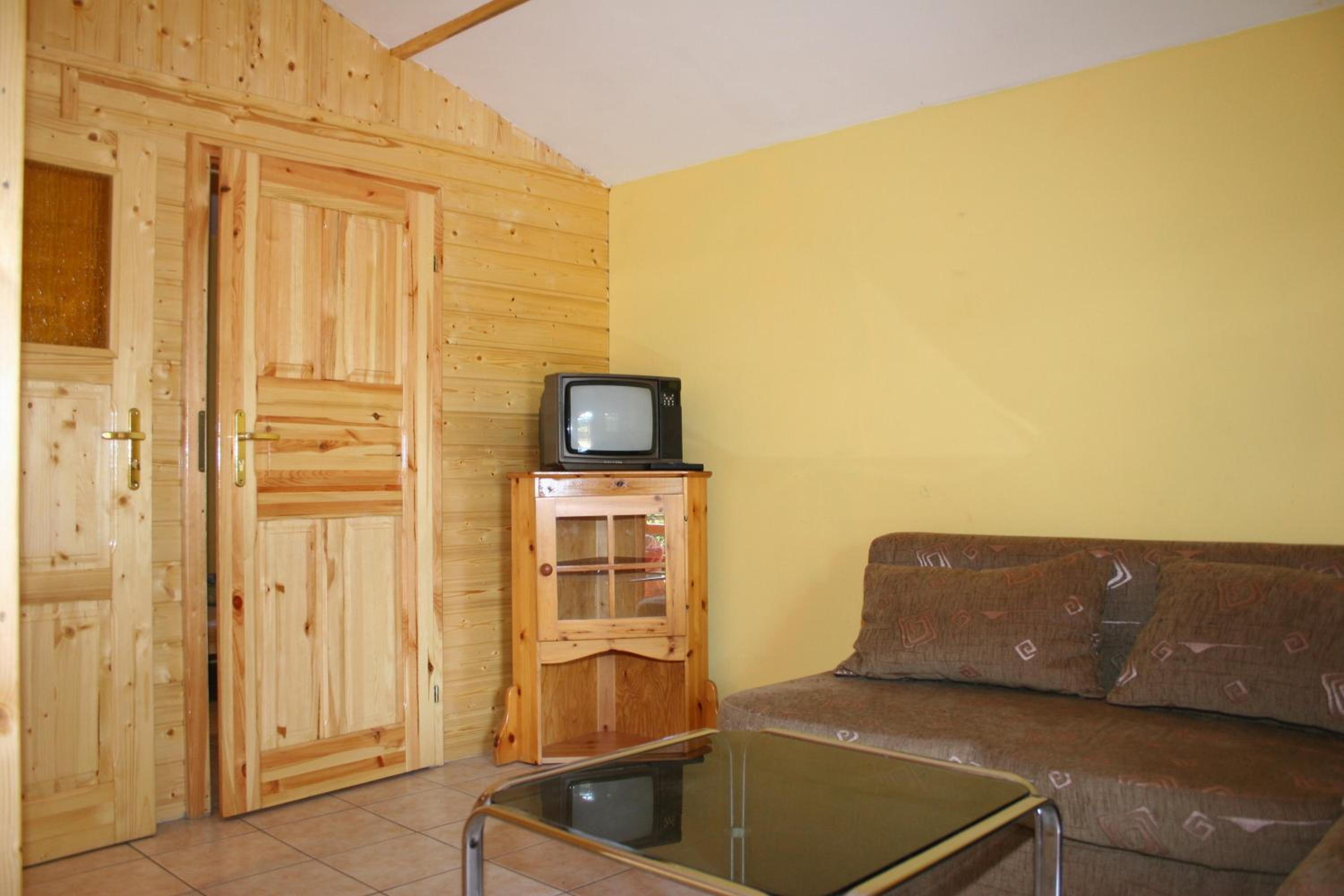 Chalet (5 Adults) - Photo 6