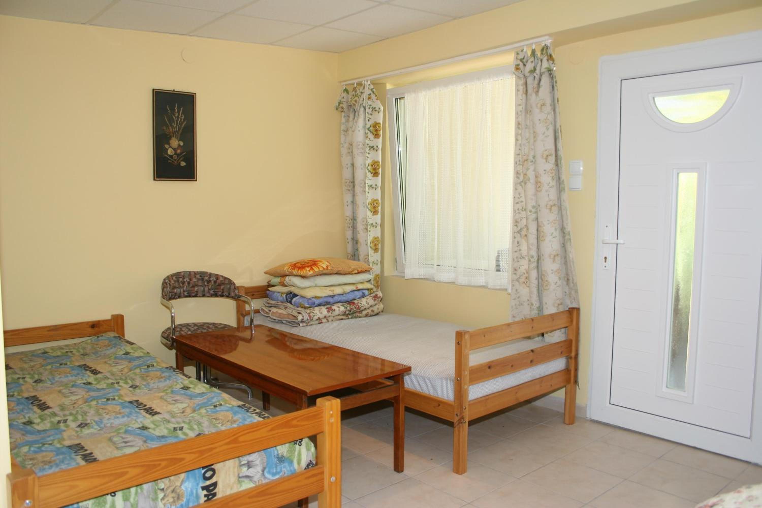 Chalet (2 Adults) - Photo 1