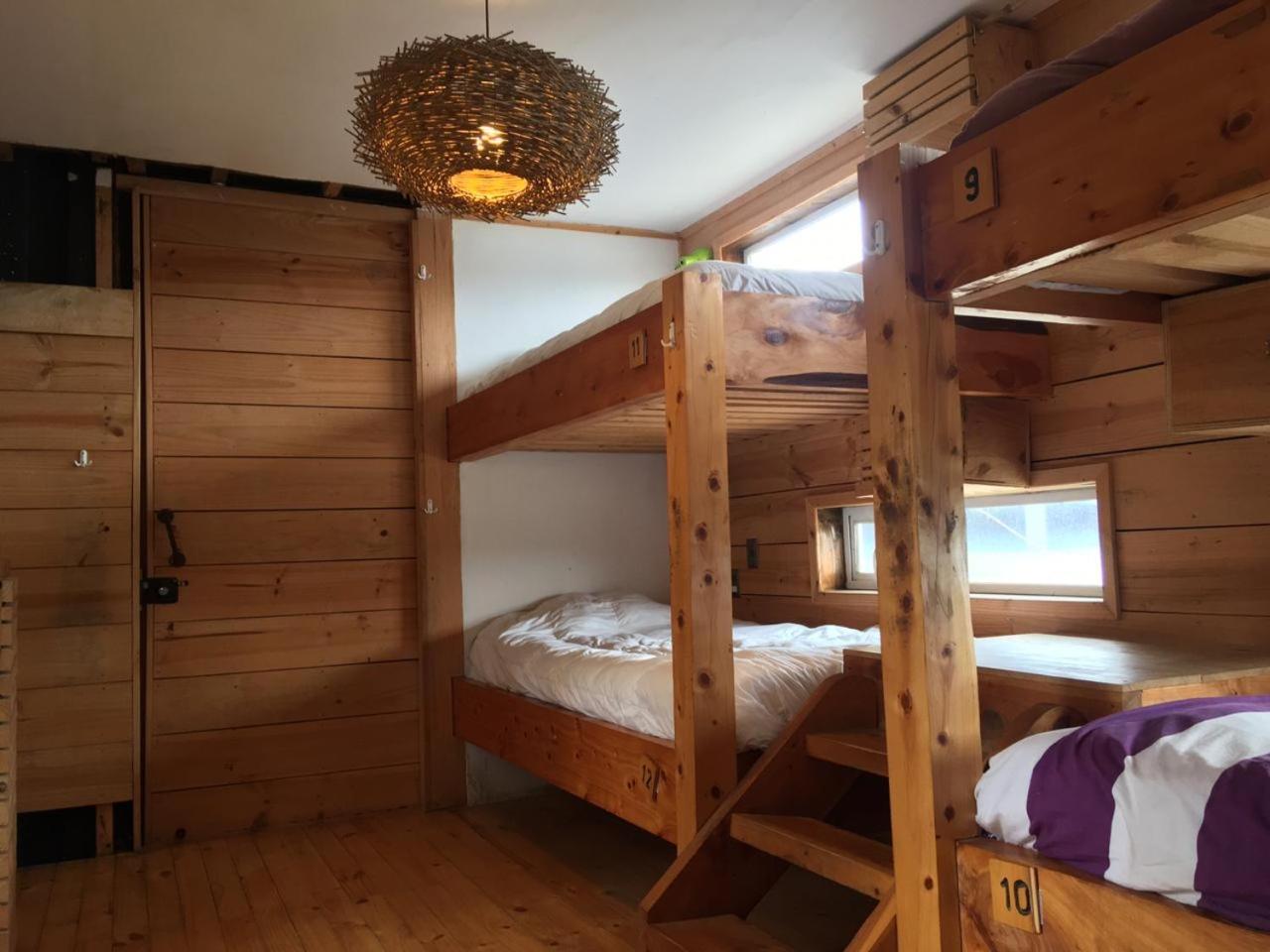 Bed in 6-Bed Mixed Dormitory Room photo 1