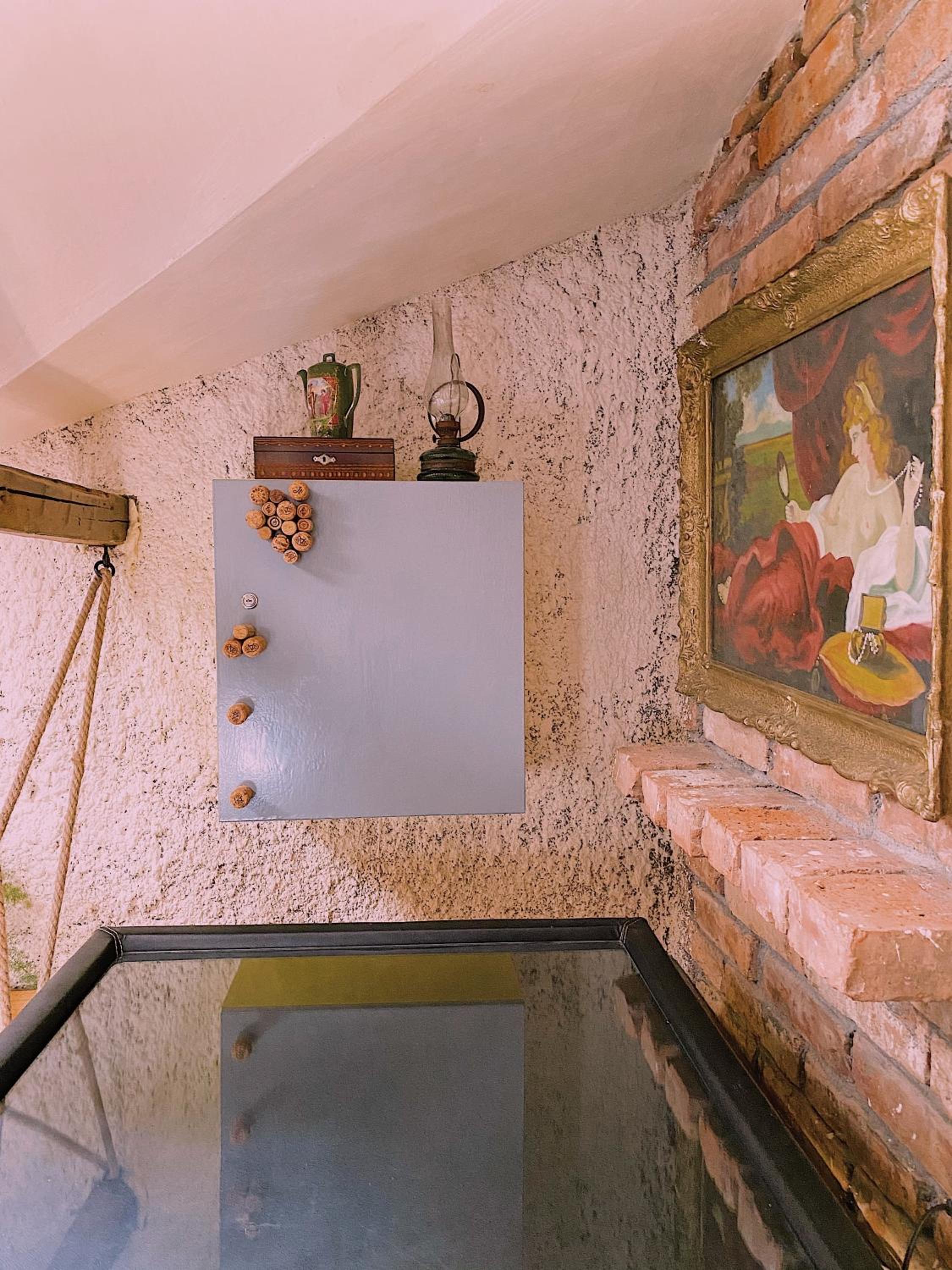 Studio Apartment - Photo 21
