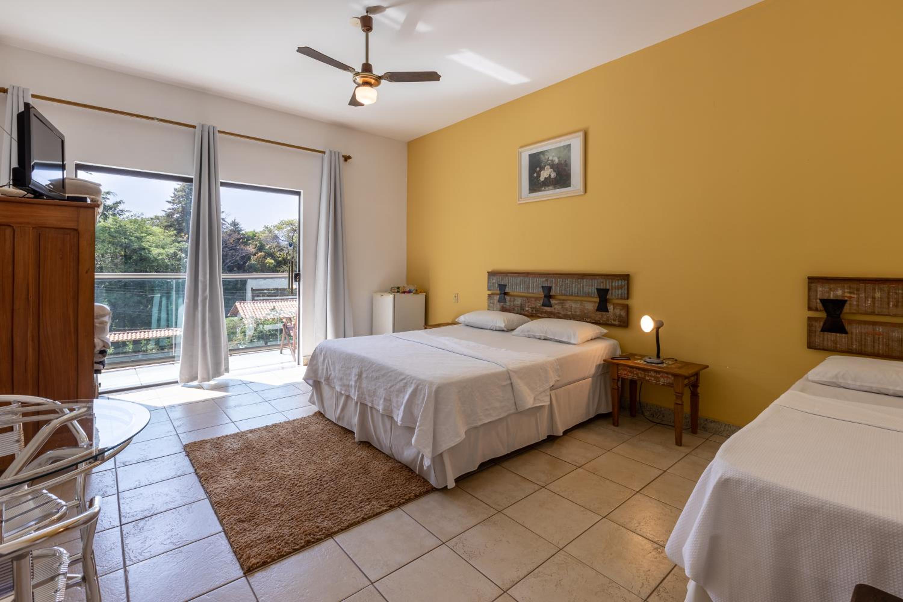 Double or Twin Room with Balcony photo 2