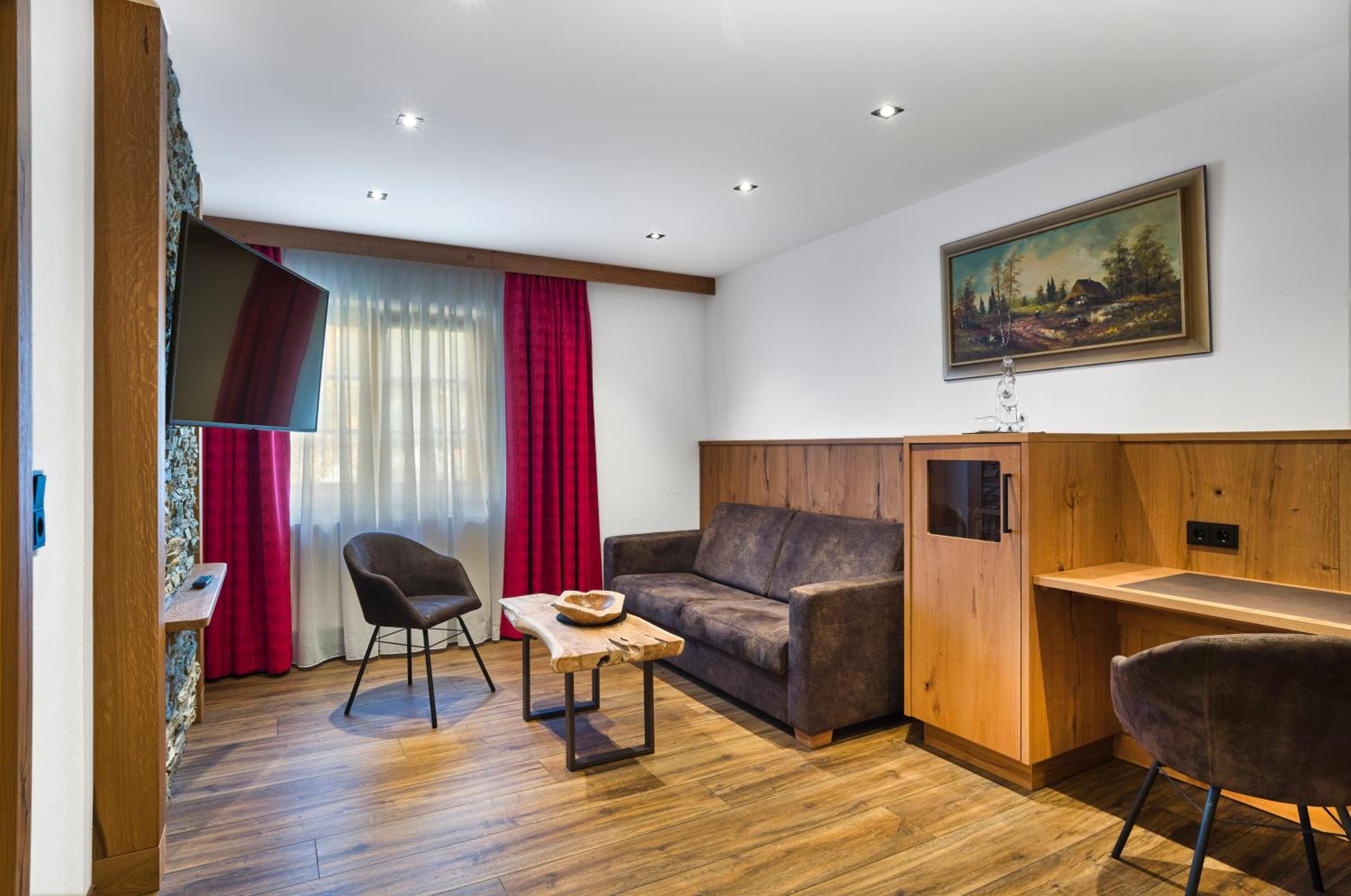 One-Bedroom Suite