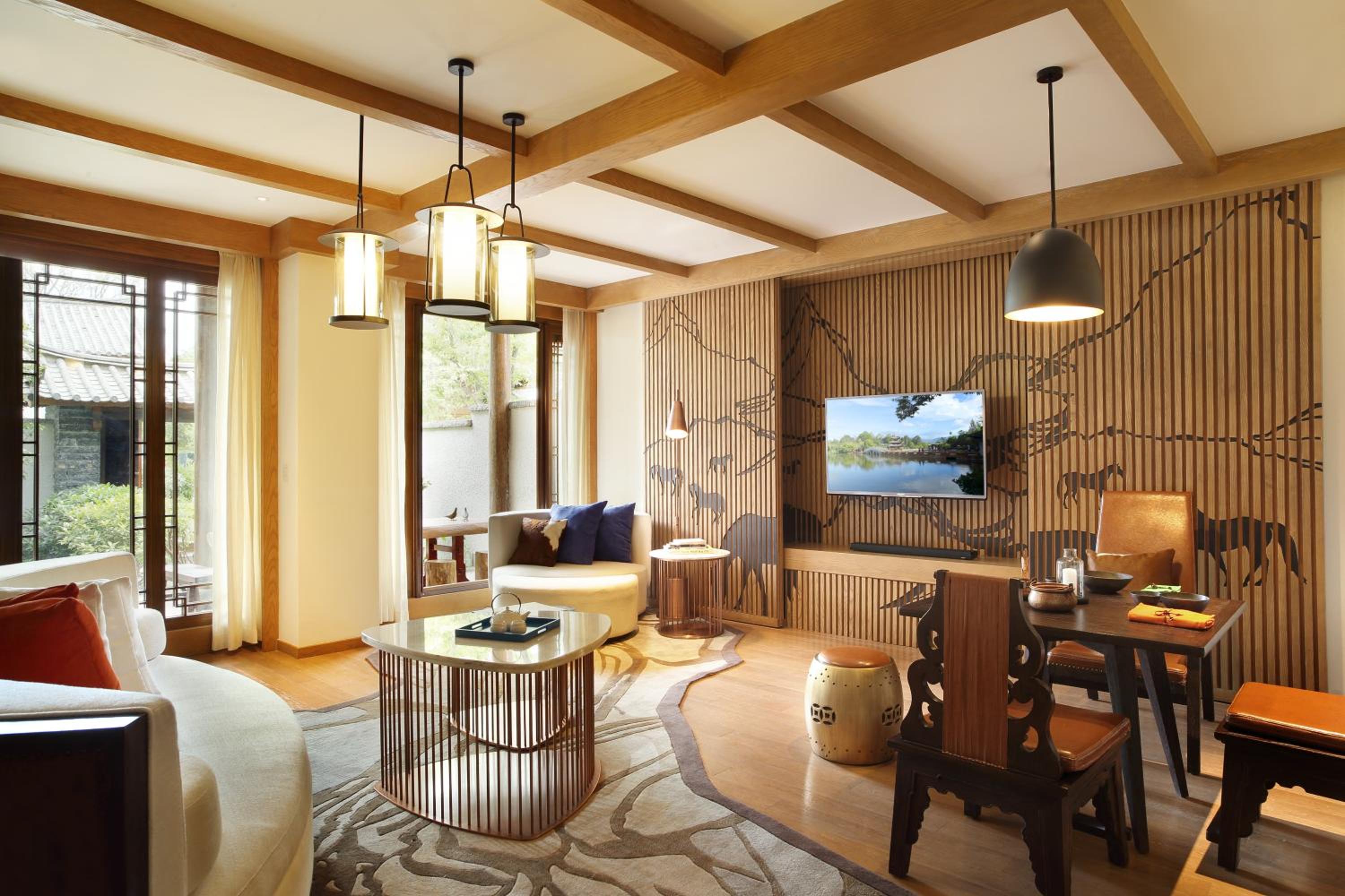 1 King Villa with Living Dining Areas thumbnail 6