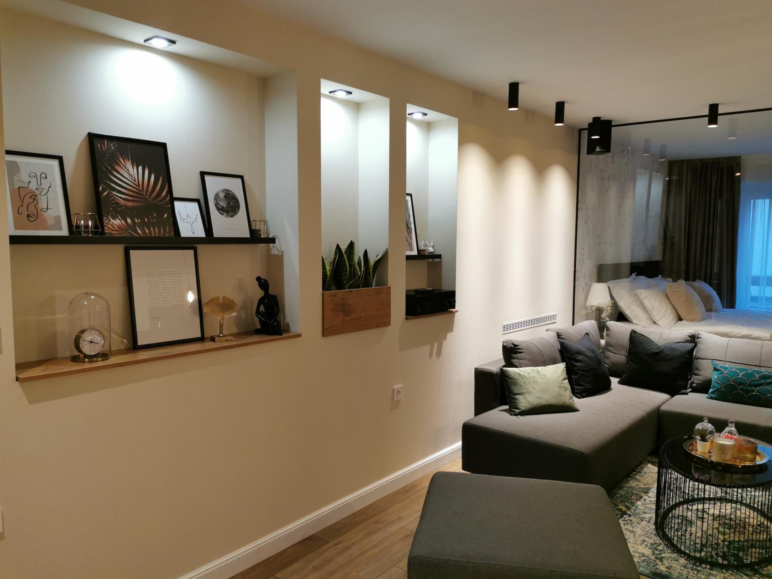 One-Bedroom Apartment - Photo 41