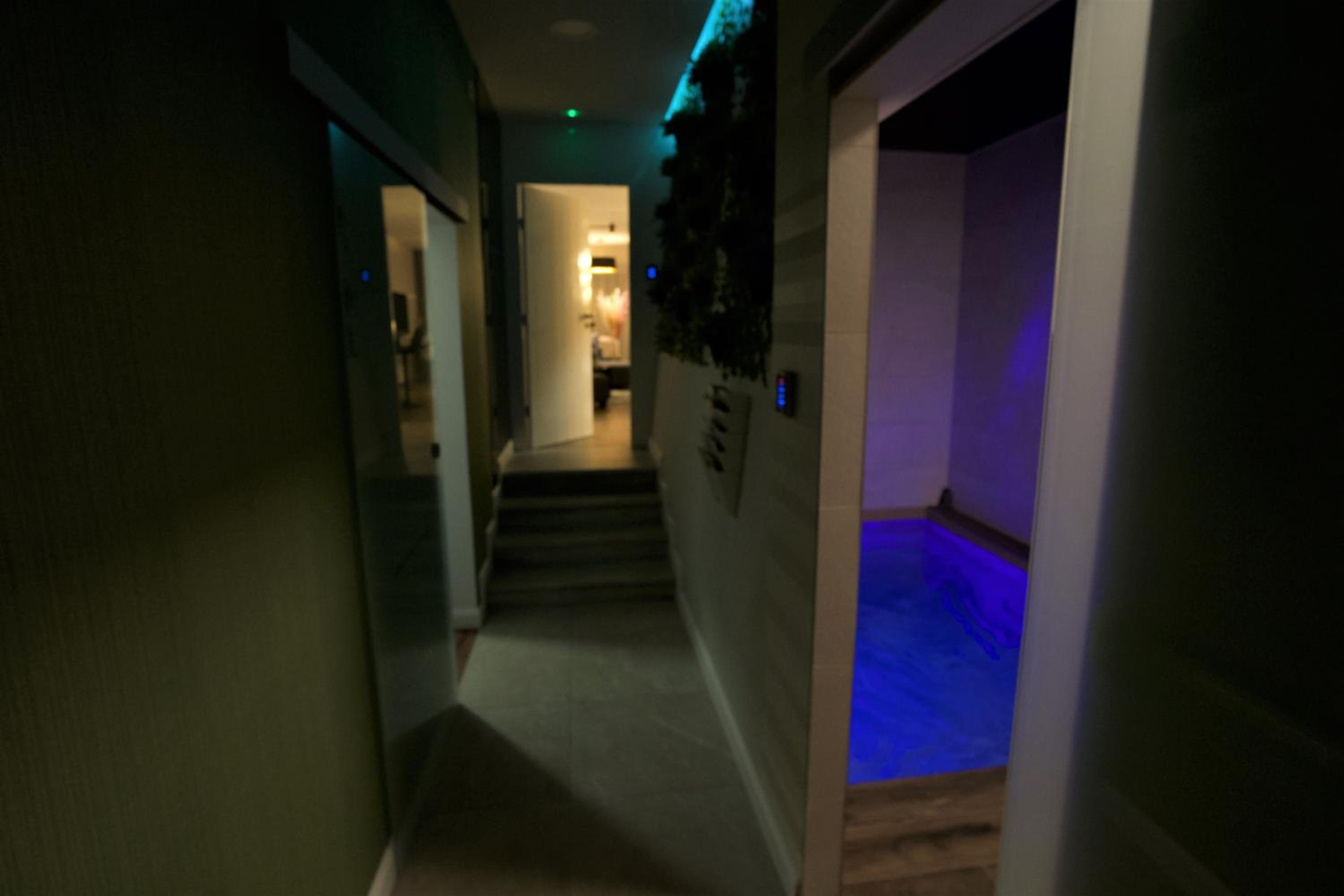 One-Bedroom Apartment - Photo 4