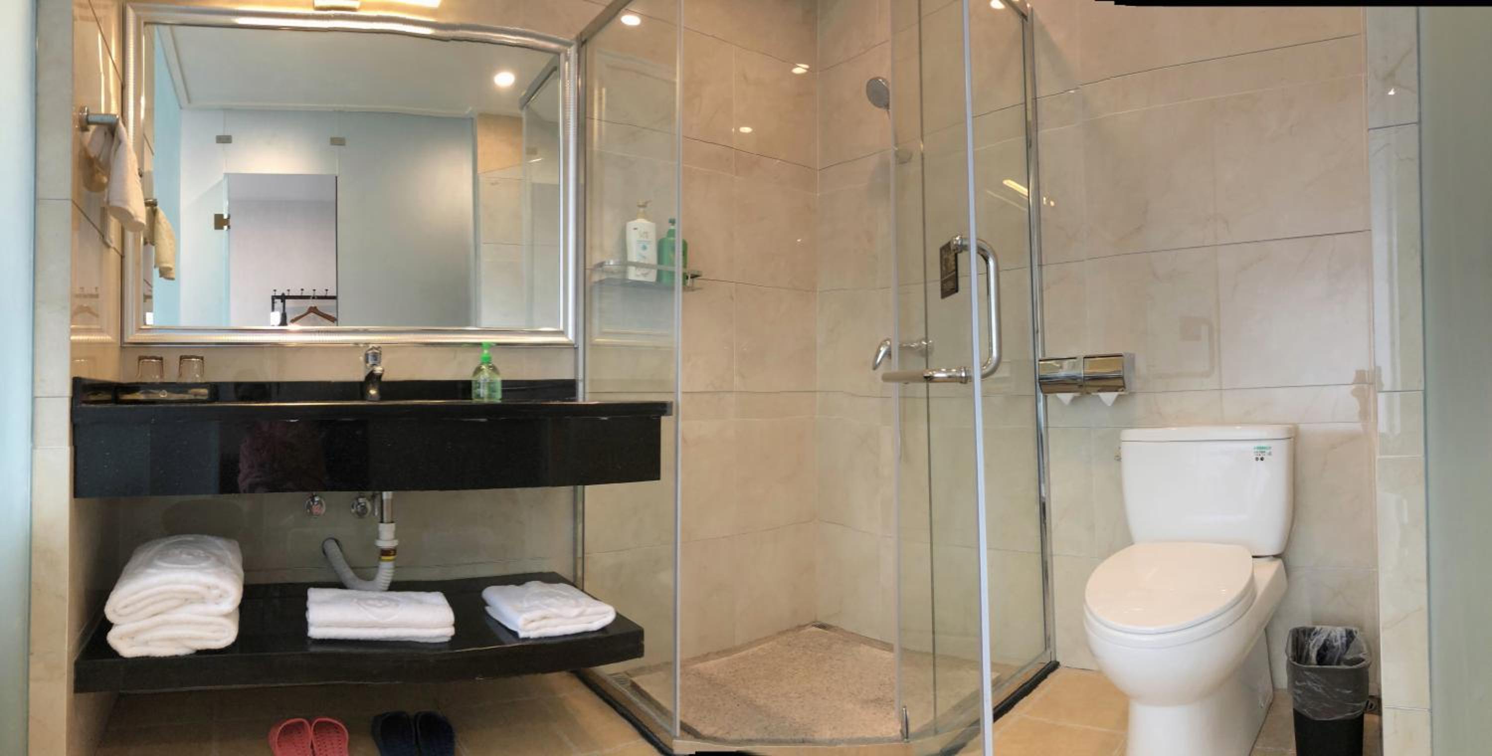 Deluxe Double or Twin Room with Garden View