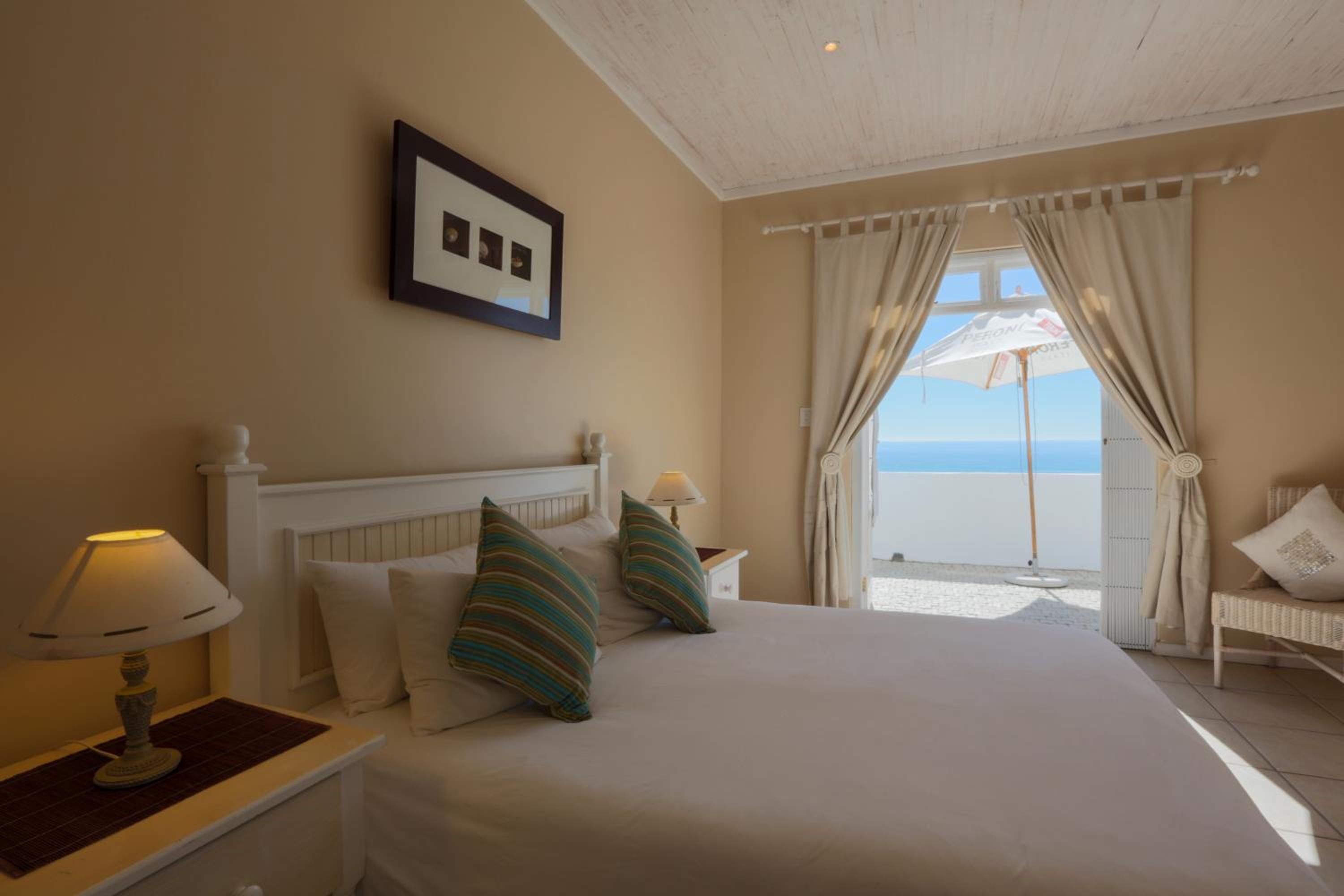 Standard Double Room - Photo 1