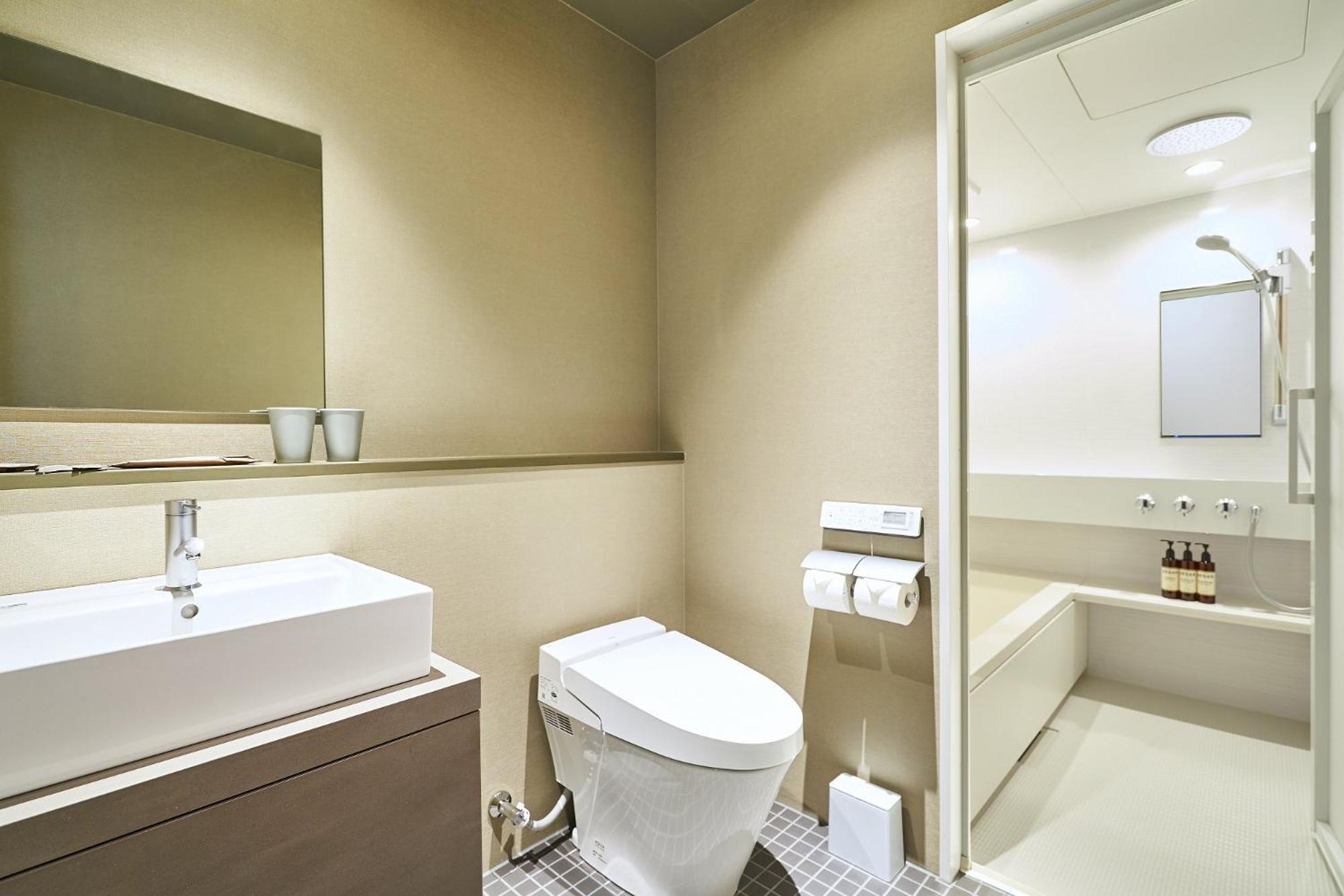 Deluxe Twin Room - Photo 9