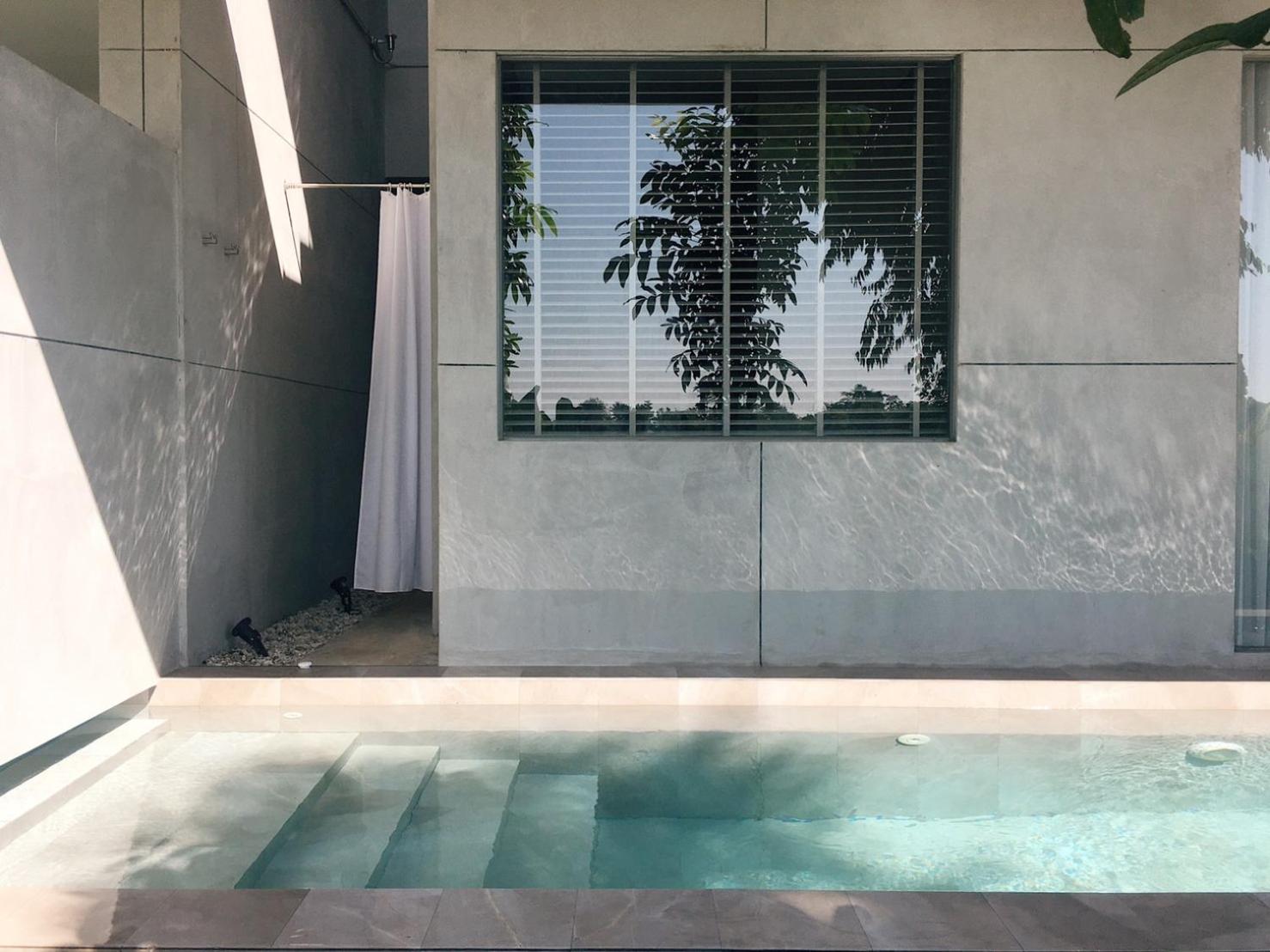 Deluxe Room With Private Pool - Photo 4