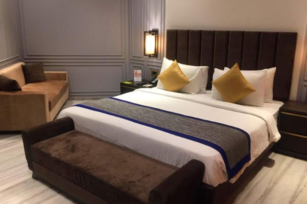Suite with Garden View photo 3