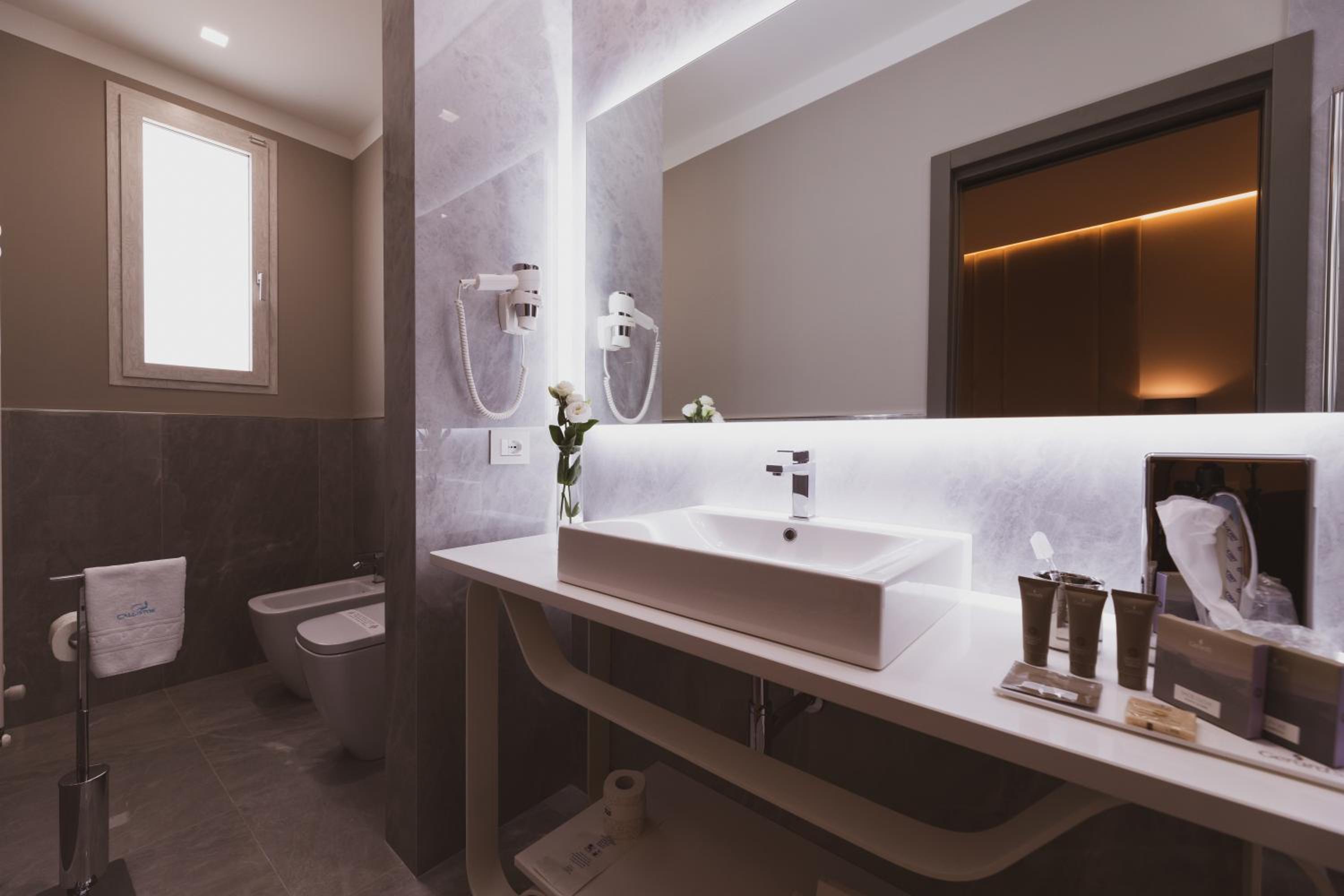 Junior Suite with Balcony