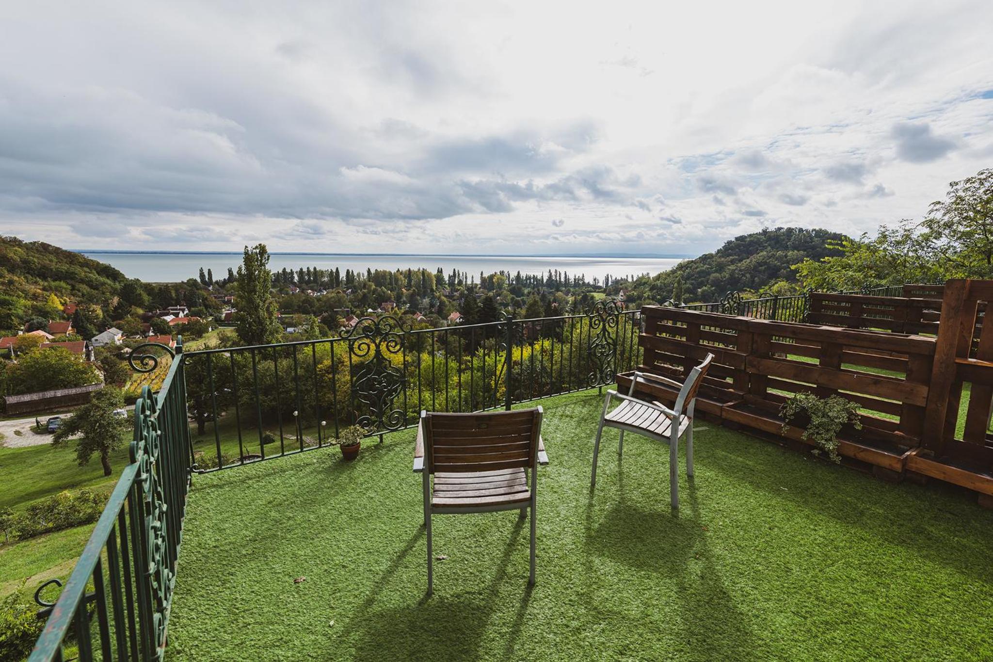 Double Room with Patio photo 2