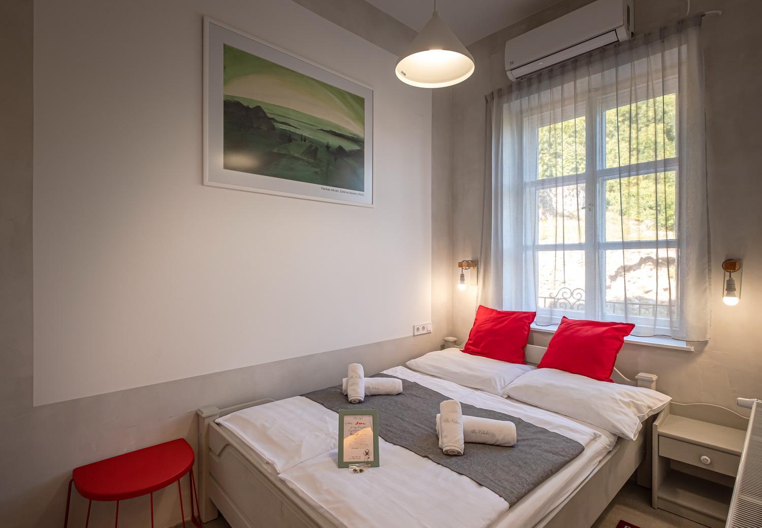 Budget Double Room photo 1