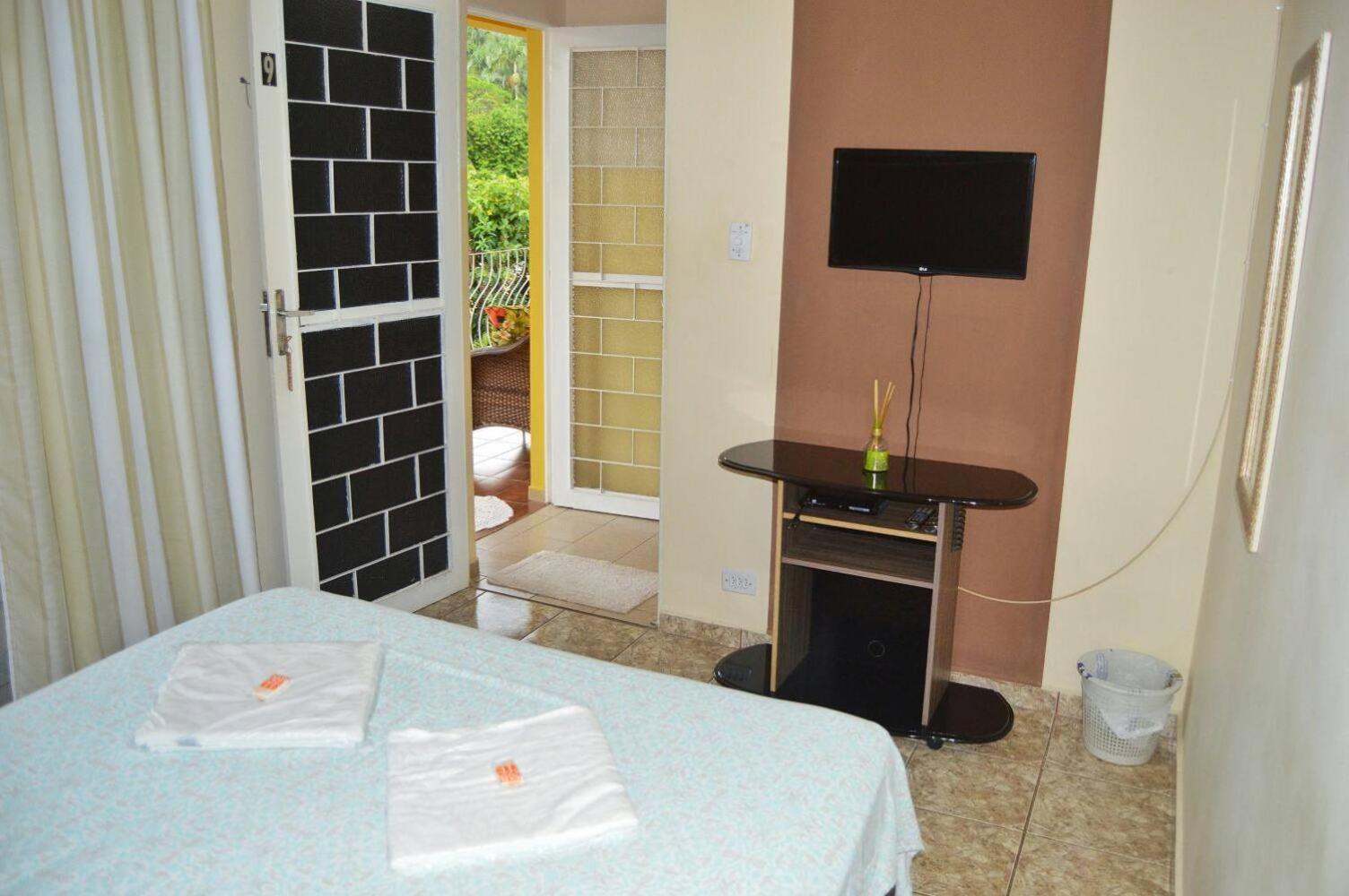 Double Room with Shared Bathroom