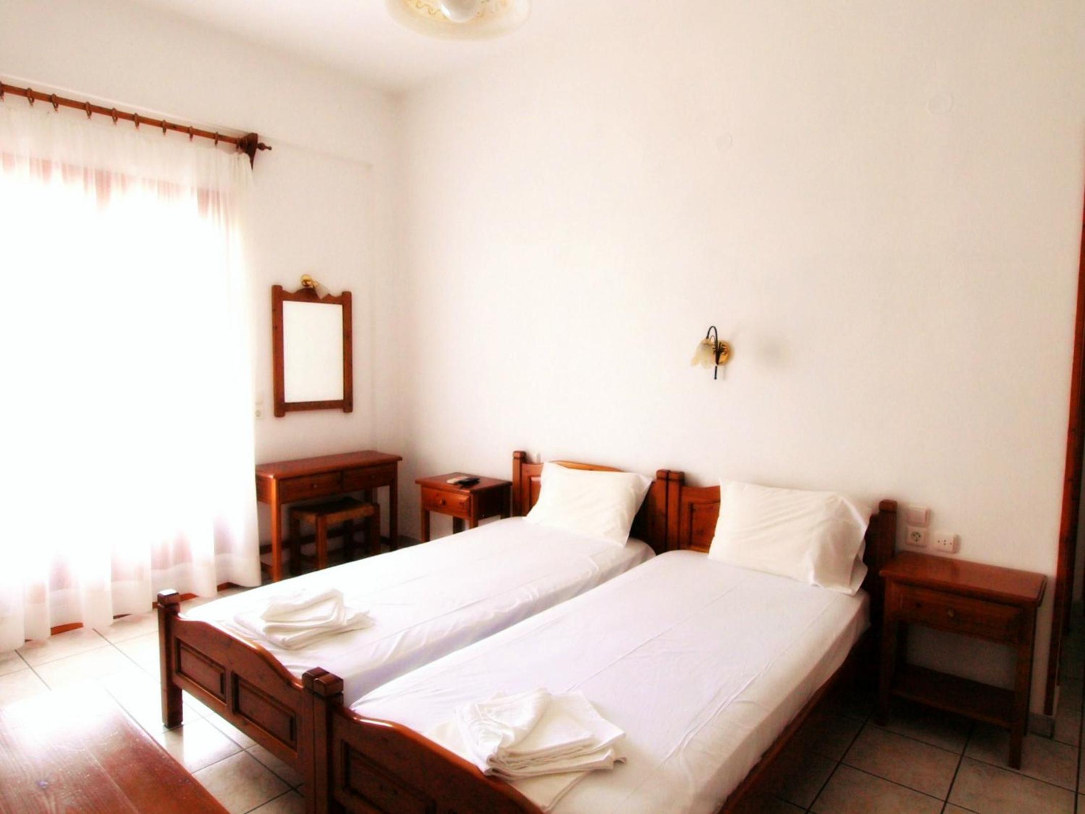 One-Bedroom Apartment with Sea View (4 Adults) photo 1