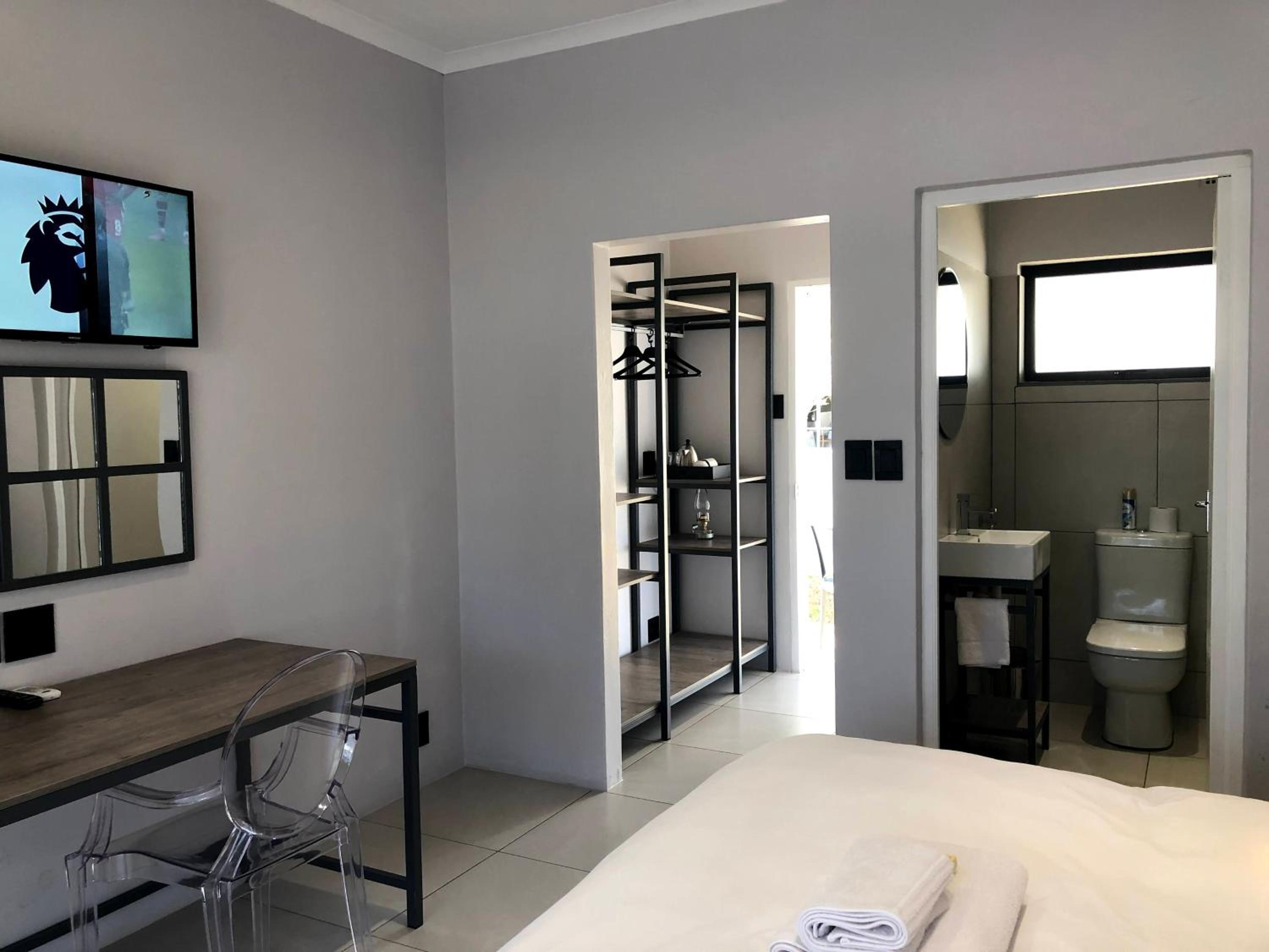 Superior Double or Twin Room with Garden View photo 1
