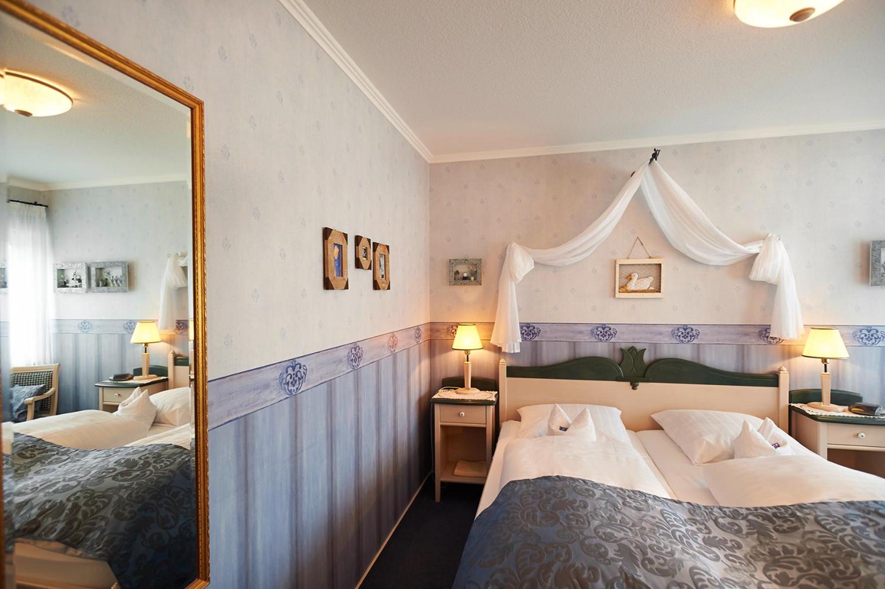 Economy Double Room photo 1