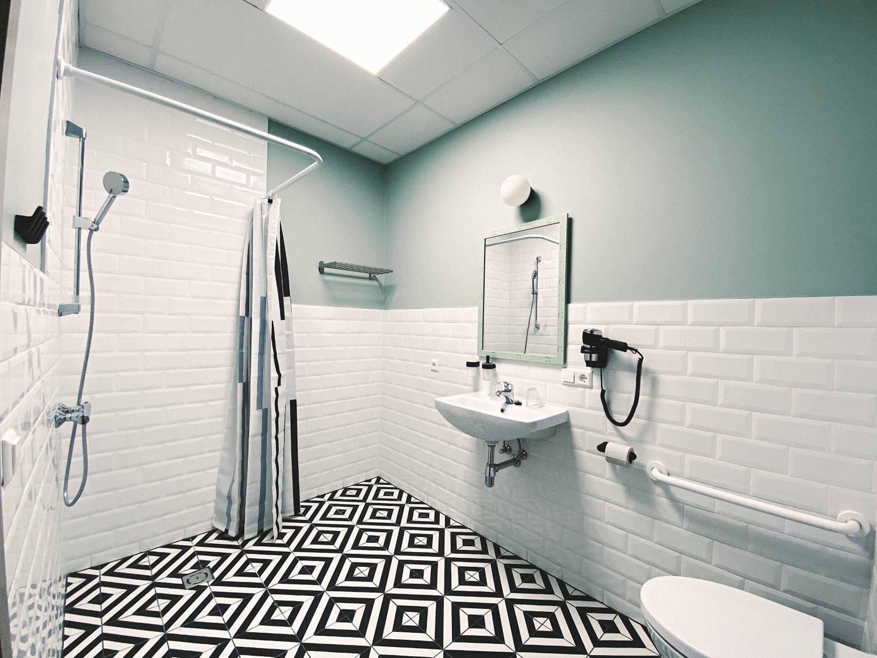 Standard Triple Room - Photo 2