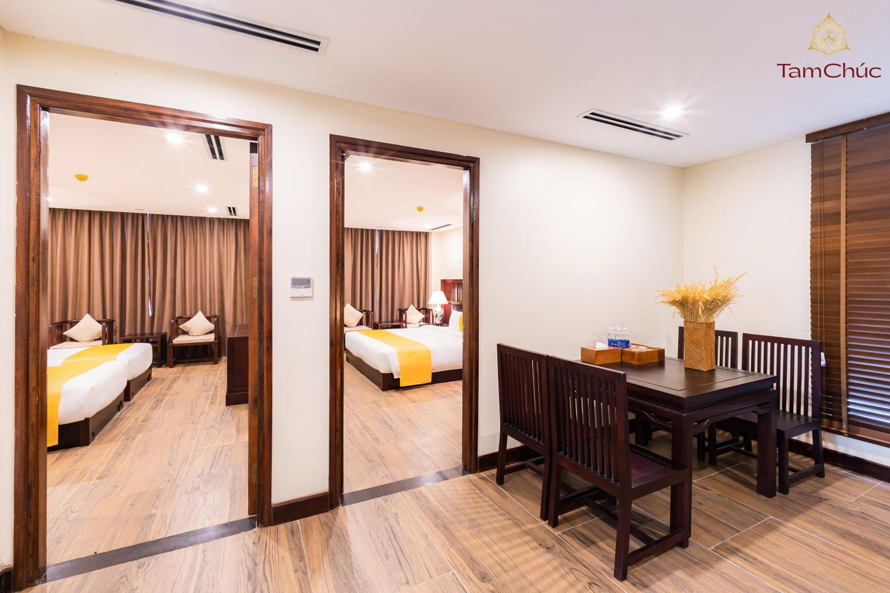 Deluxe Family Room - Photo 1