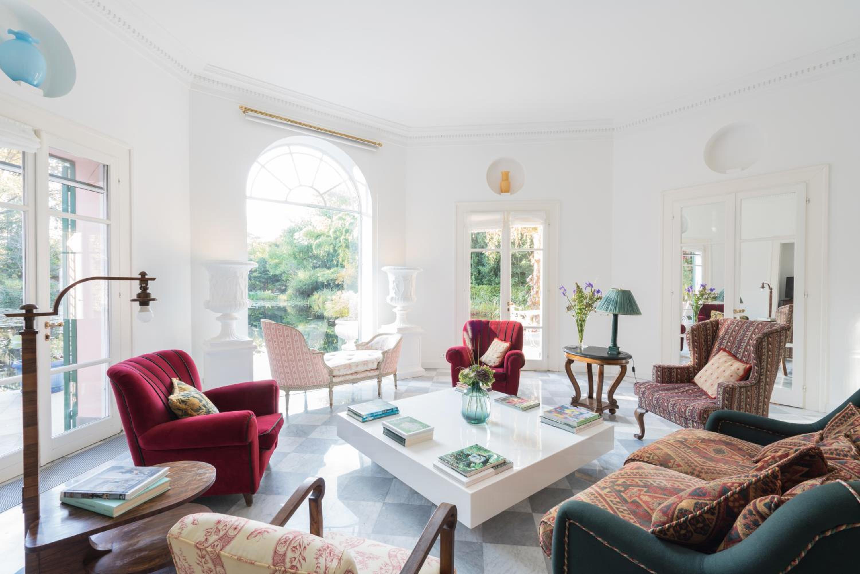 Villa photo 1