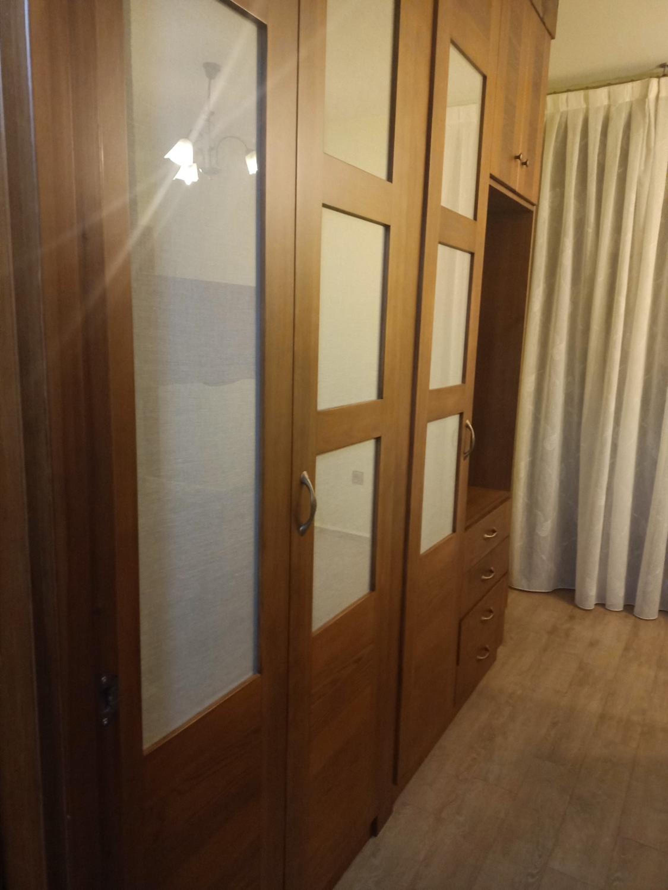 Small Single Room photo 2