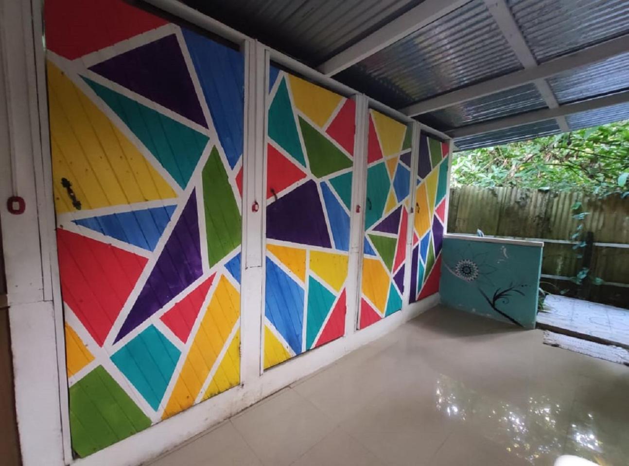 Mixed Dormitory Room