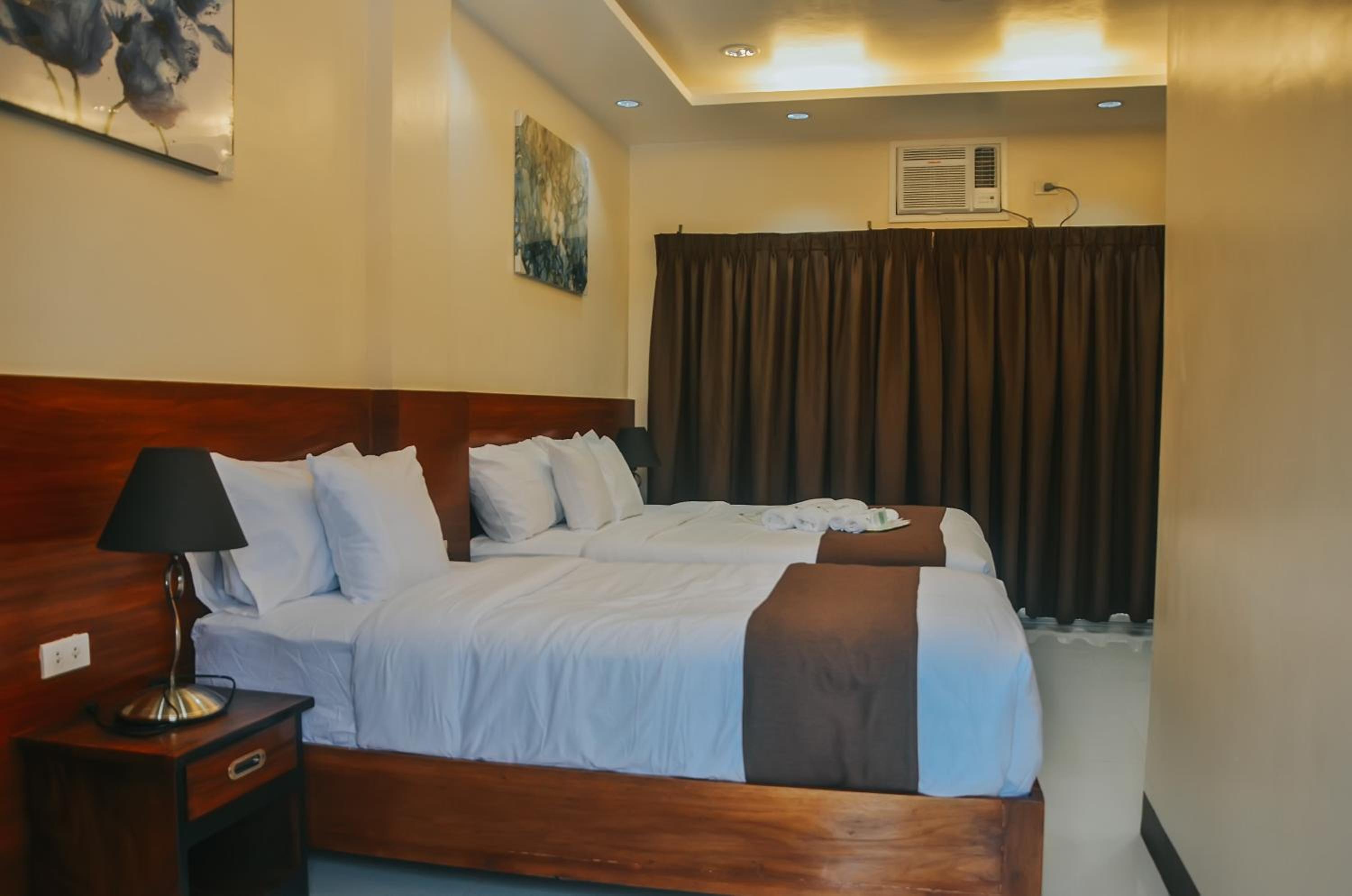 Business Double Room with Gym Access - Photo 3