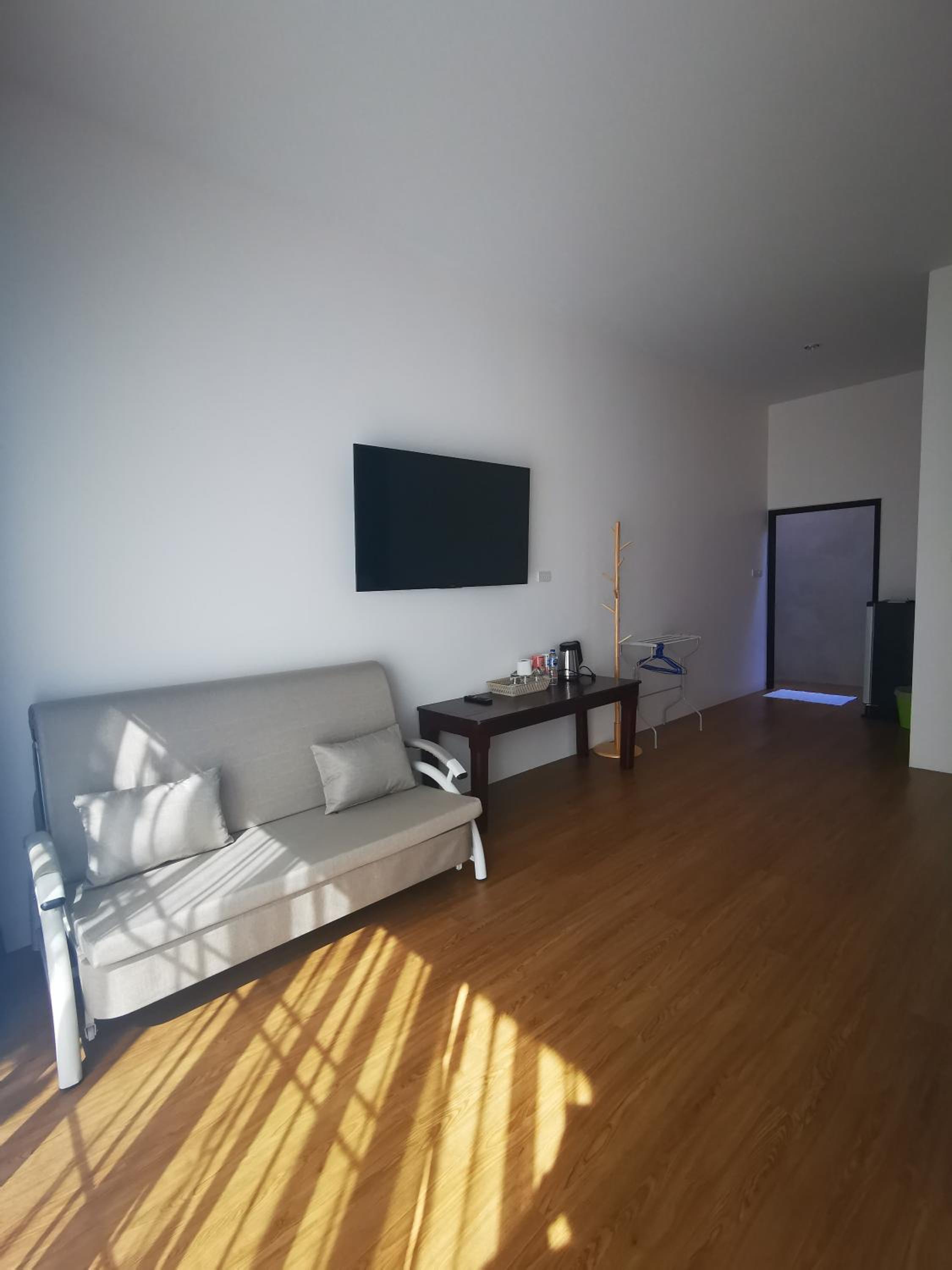 Family Room with Balcony photo 1