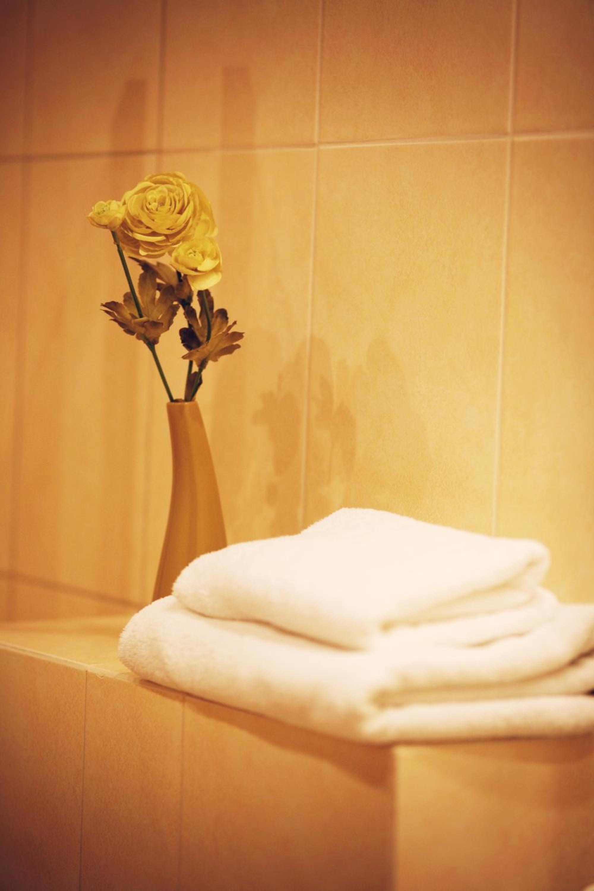 Twin Room - Photo 4