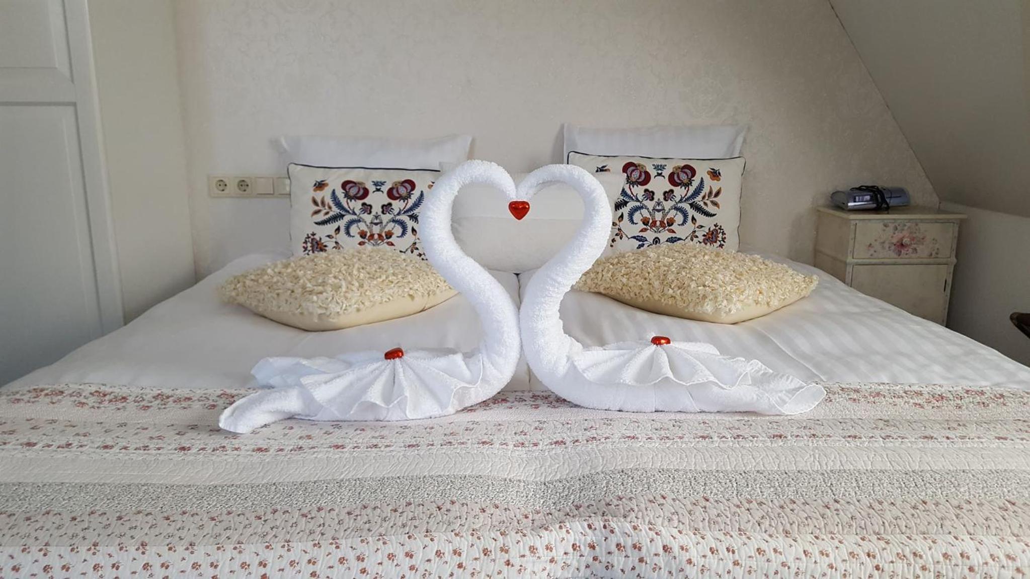 Deluxe Twin Room photo 1