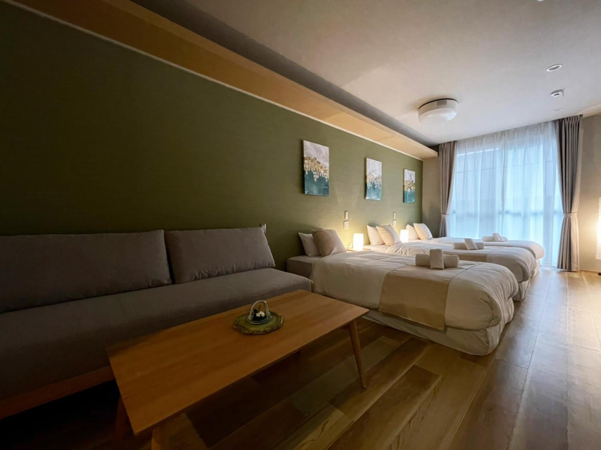 Superior Quadruple Room - Photo 22