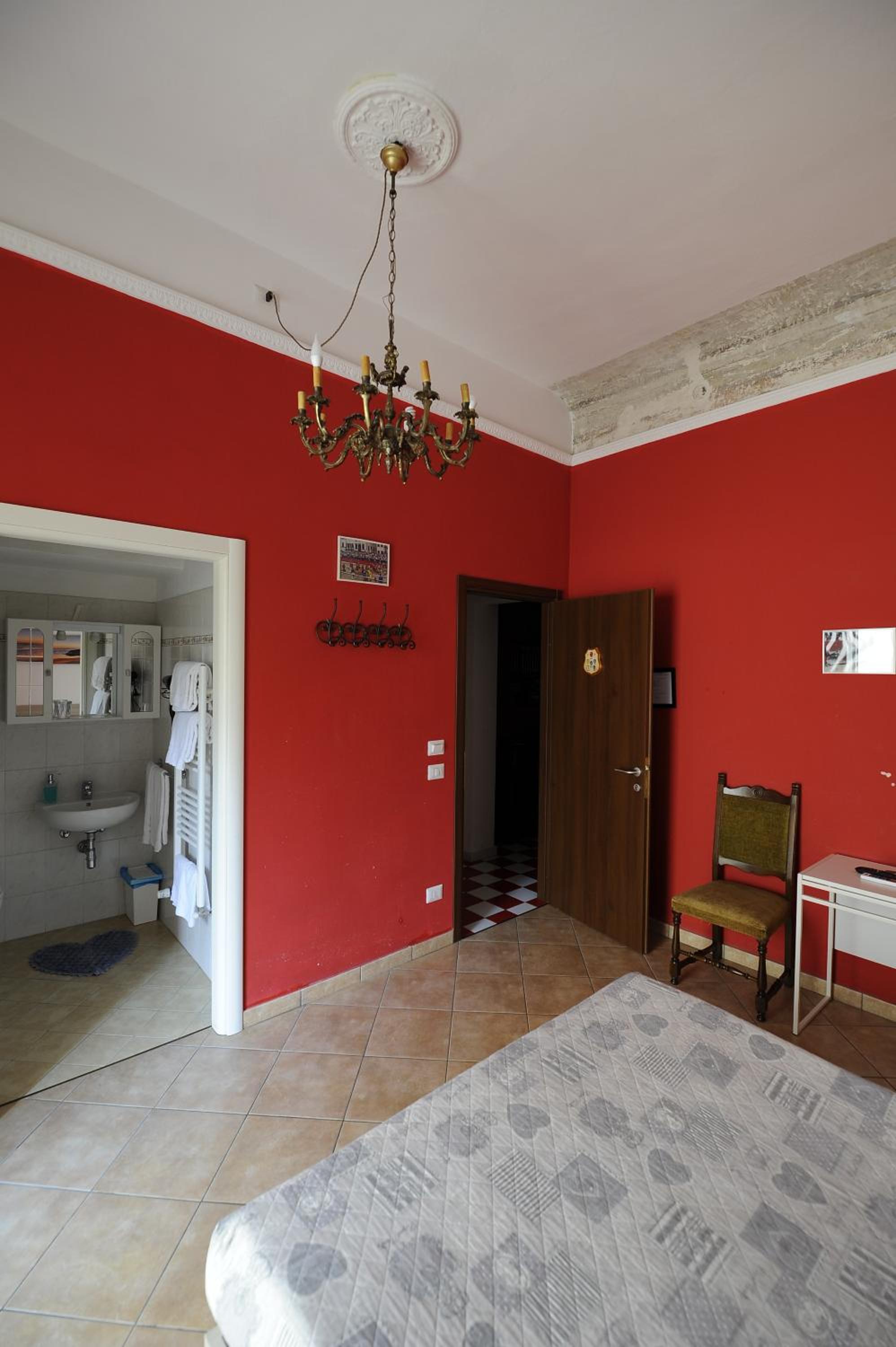 Double or Twin Room photo 2
