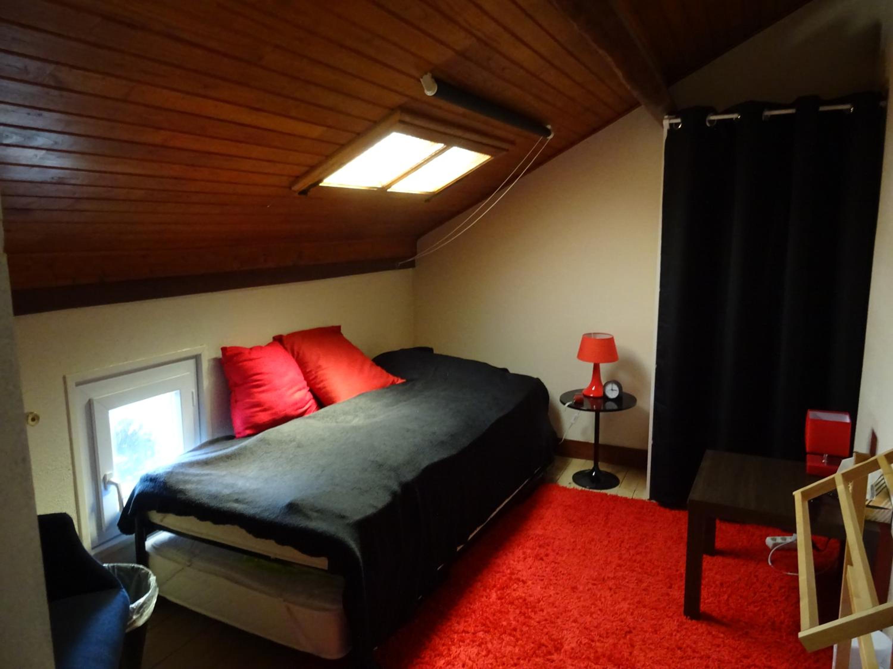Budget Single Room