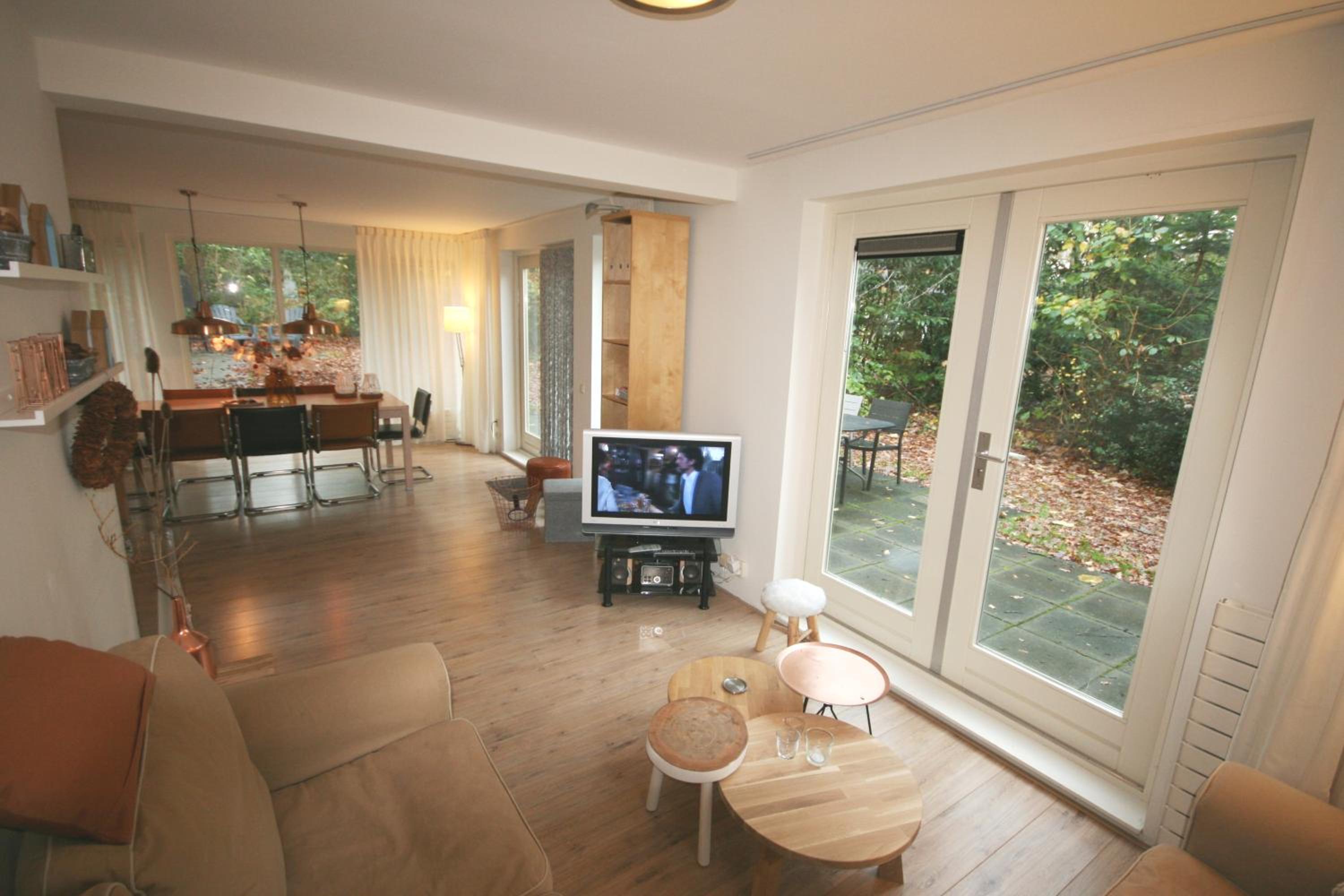 Four-Bedroom House photo 2
