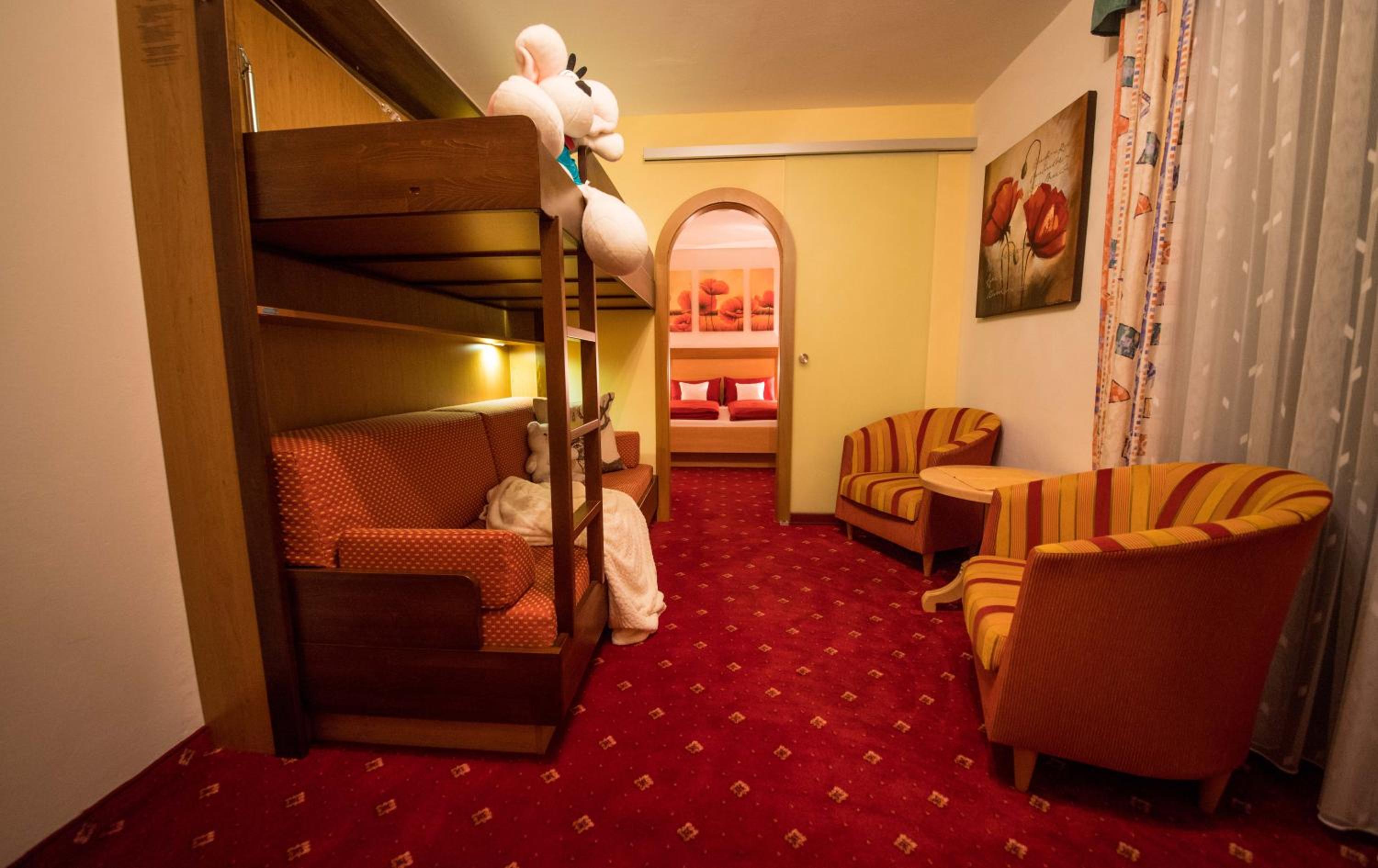 Triple Room with Balcony photo 1