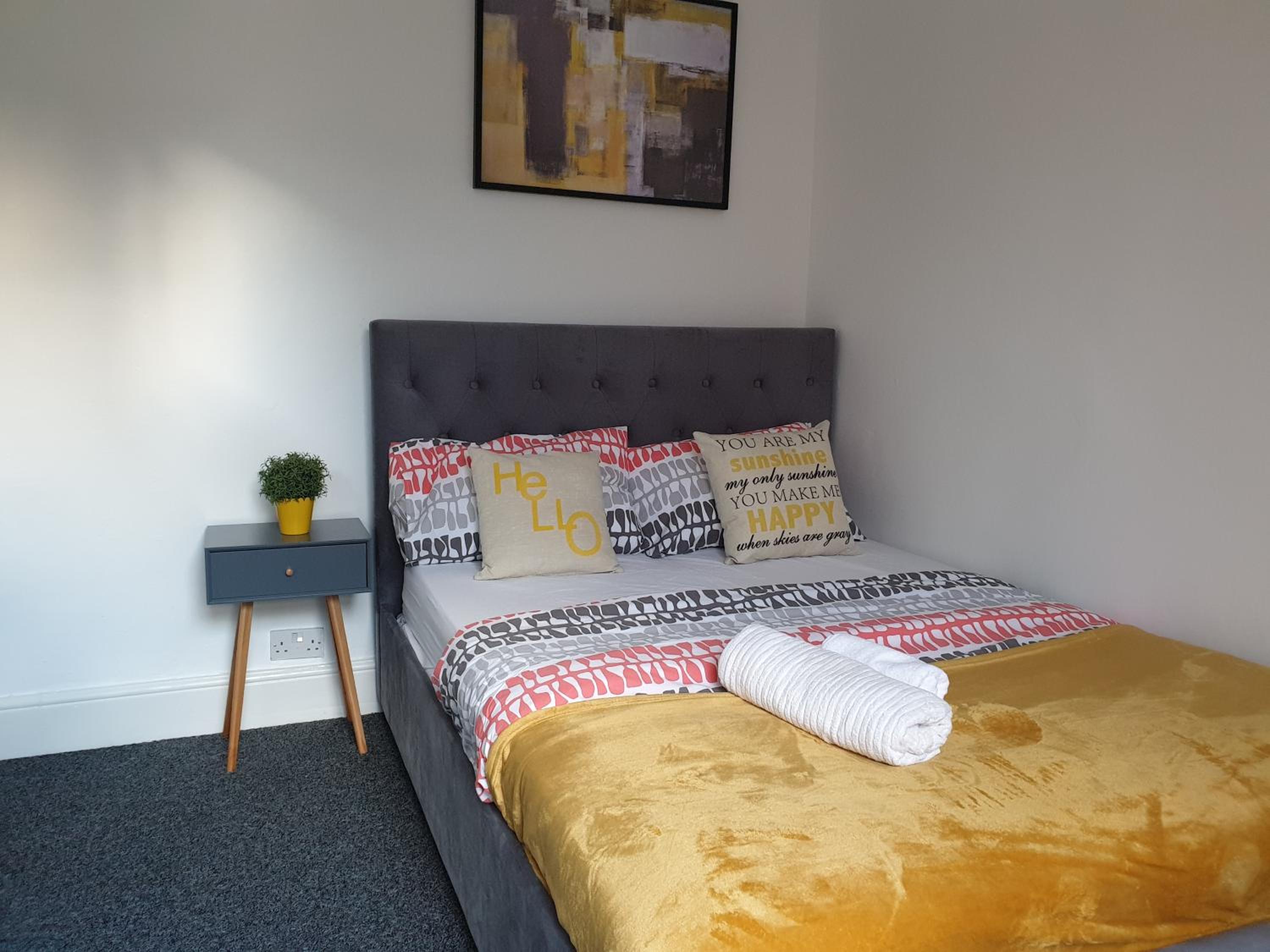 Apartment photo 1